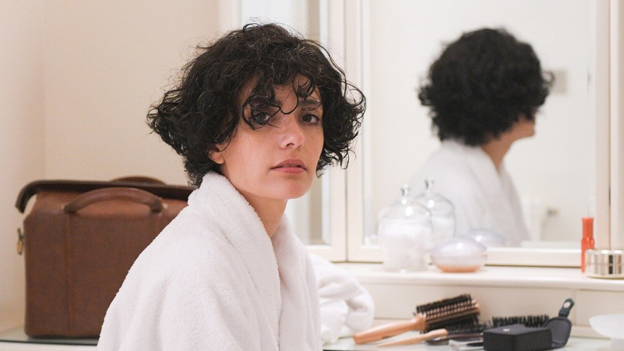 Mia Martini - I Am Mia Background