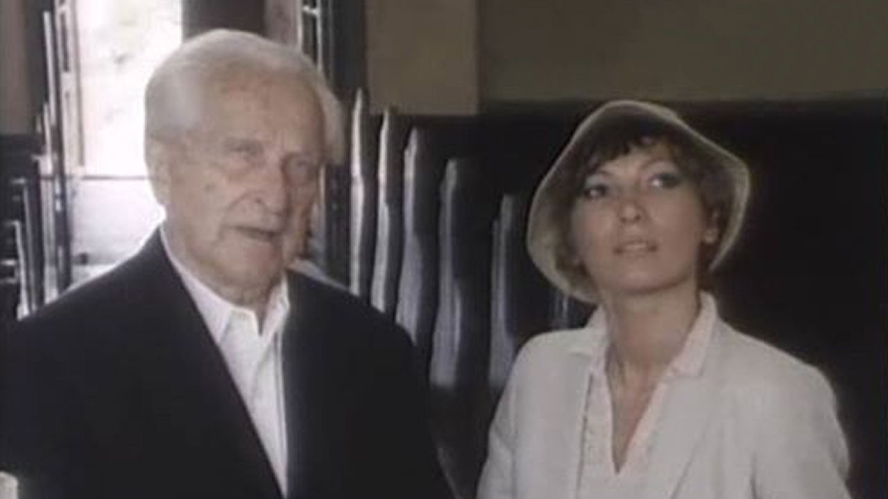 Szent Kristóf kápolnája Background