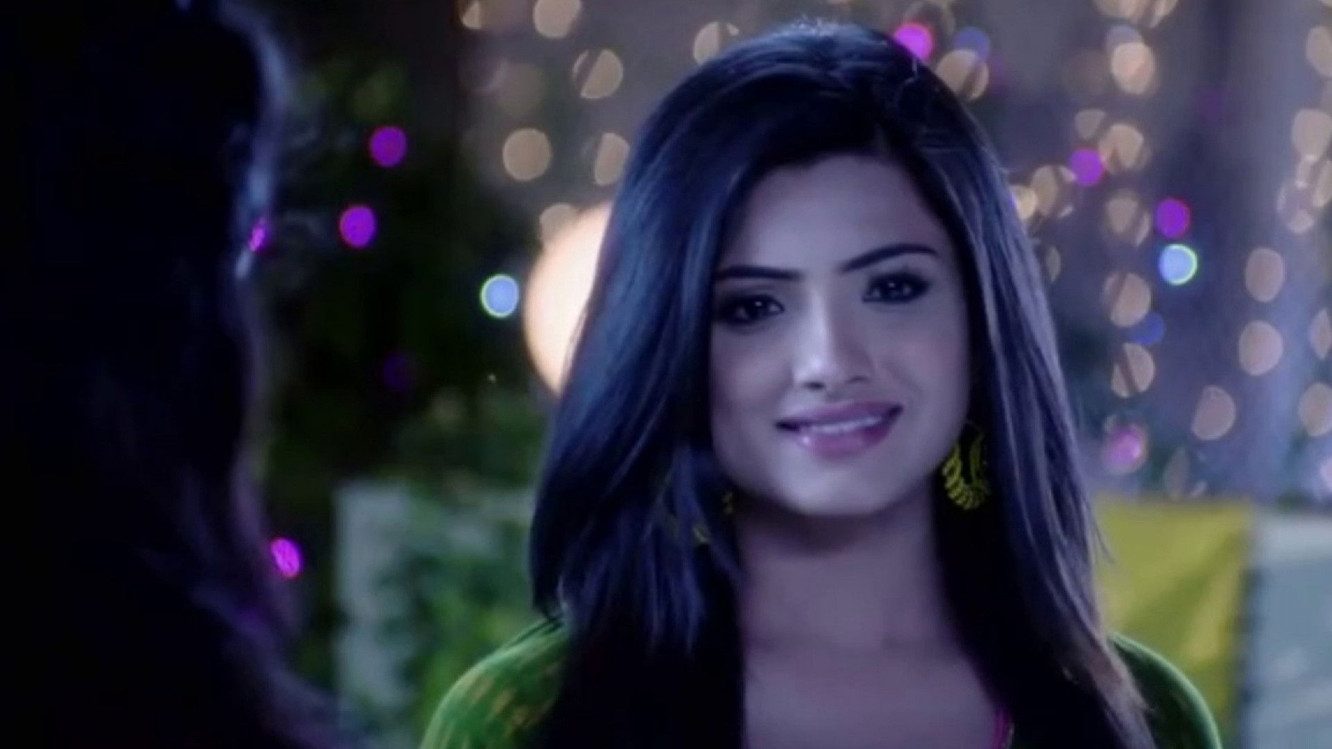 कुछ तो है तेरे मेरे दरमियां Background