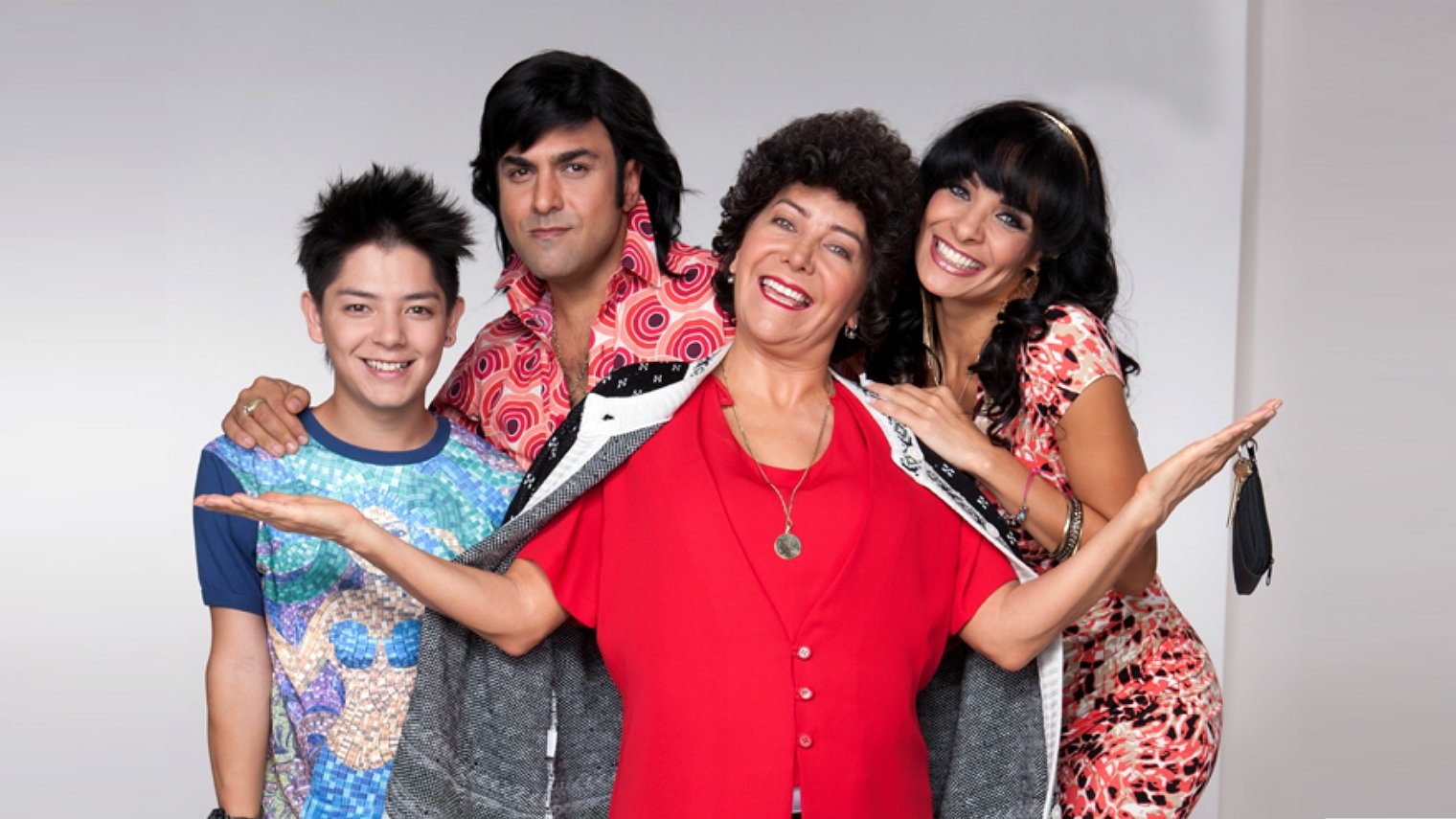 María de Todos los Ángeles Background