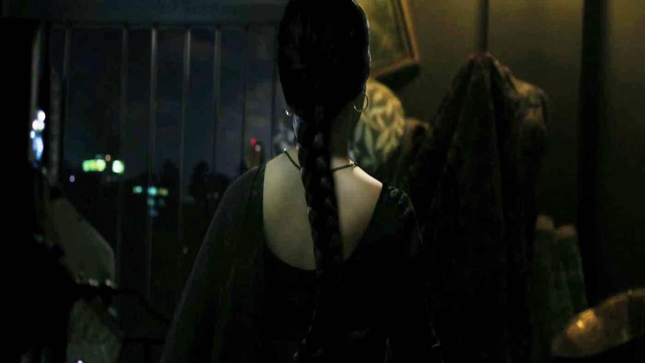 Ek Thi Daayan Background