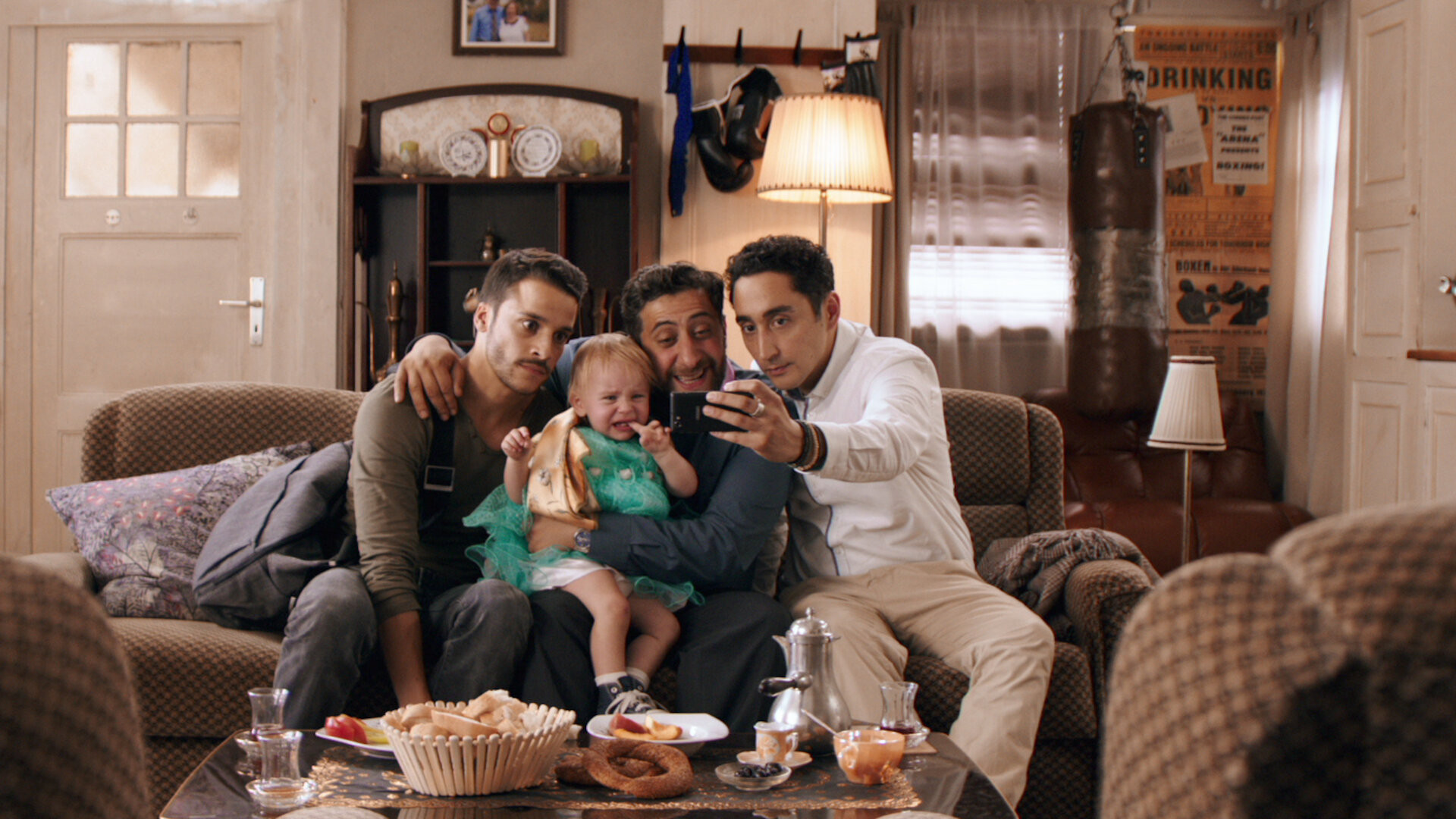 3 Türken und ein Baby Background