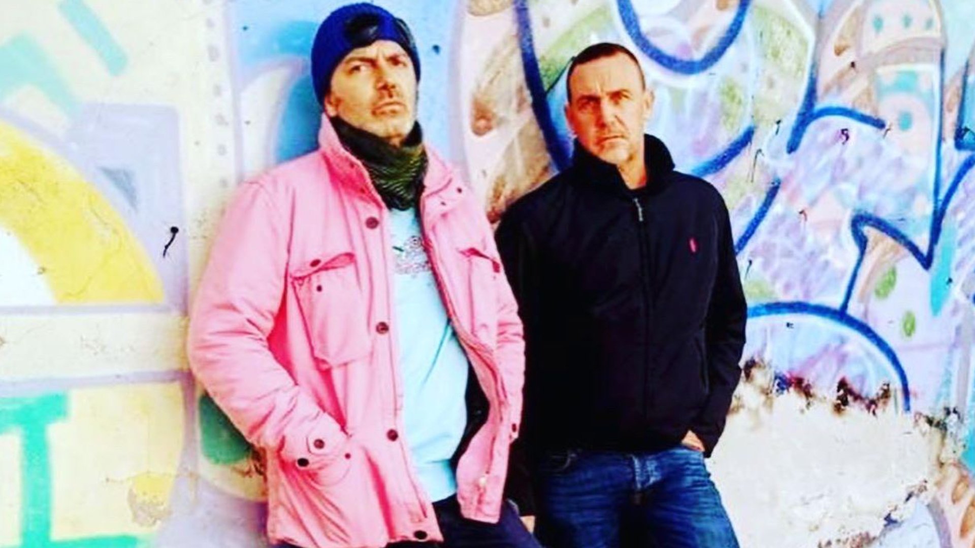 Volti Coperti: Storia di Un Ultras Background