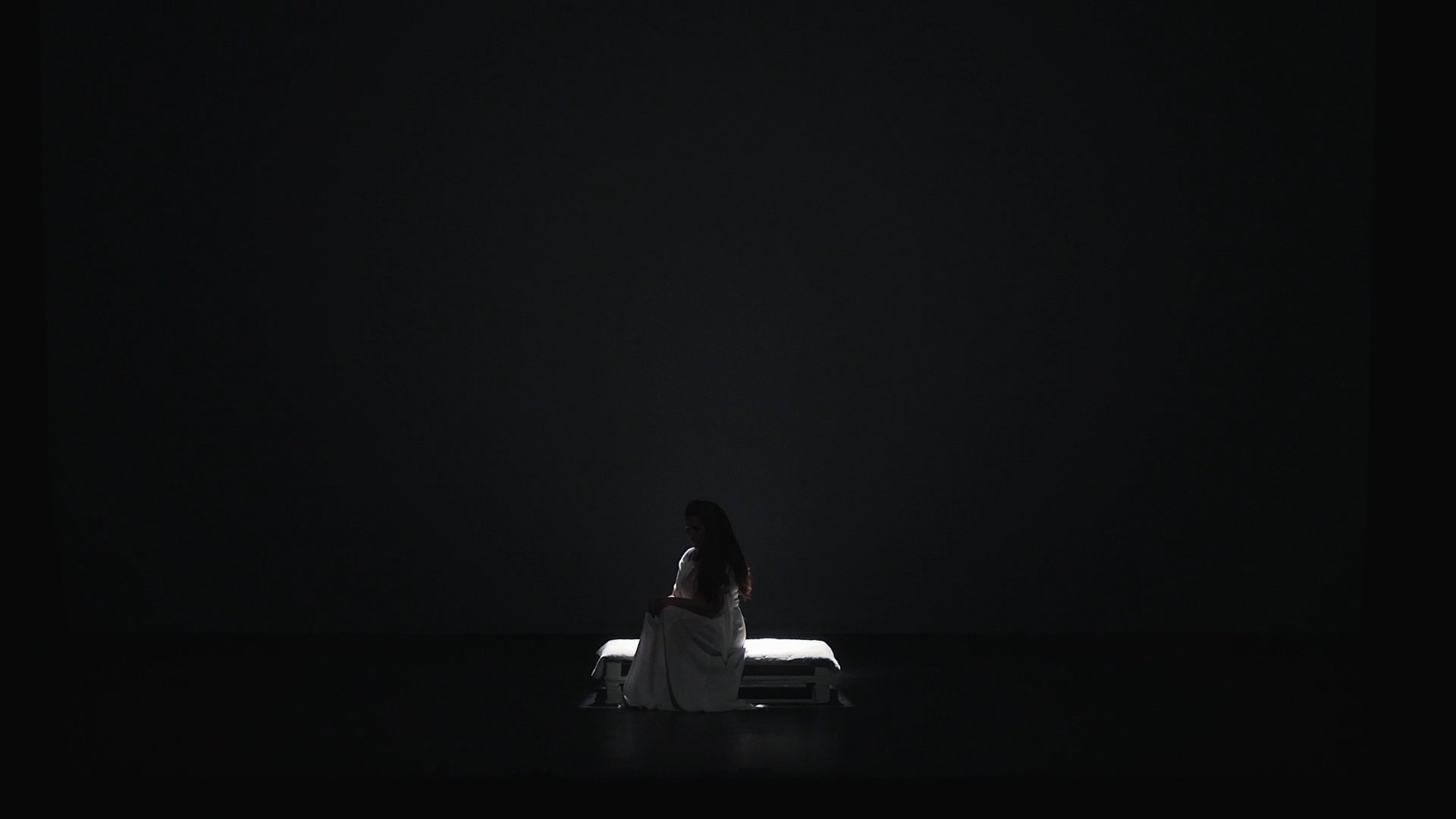 Siempre la duda Background