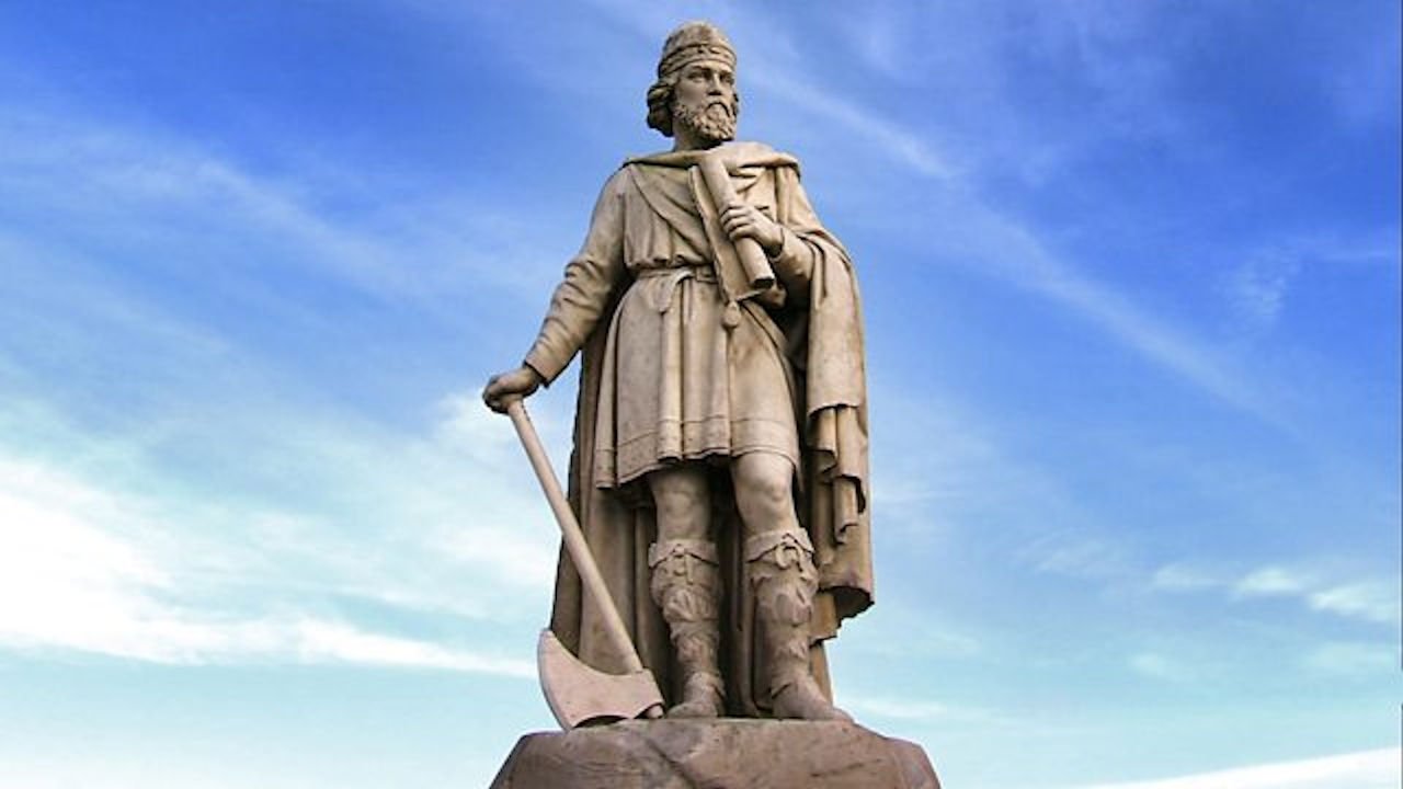 King Alfred and the Anglo Saxons Background