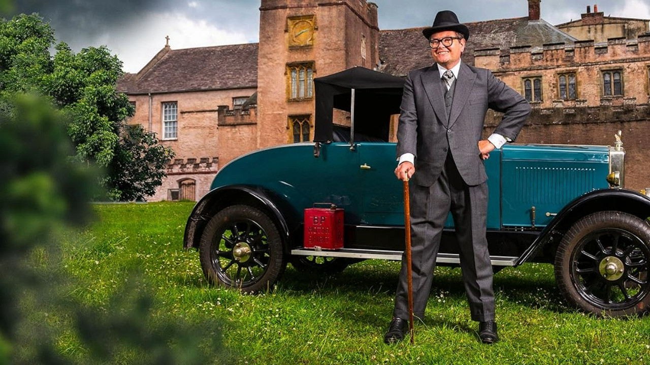 Alan Carr's Adventures with Agatha Christie Background