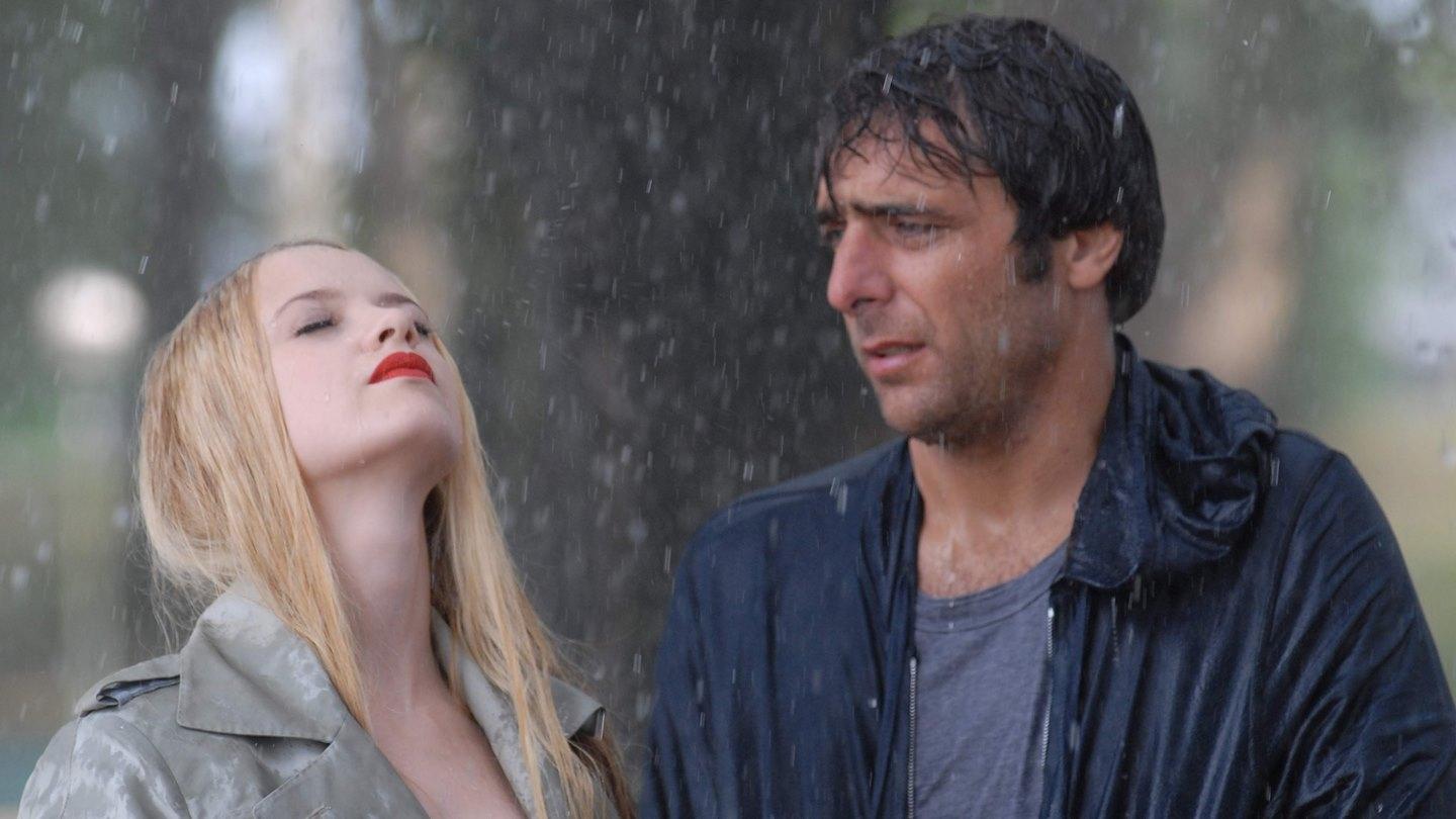 Sandrine in the Rain Background