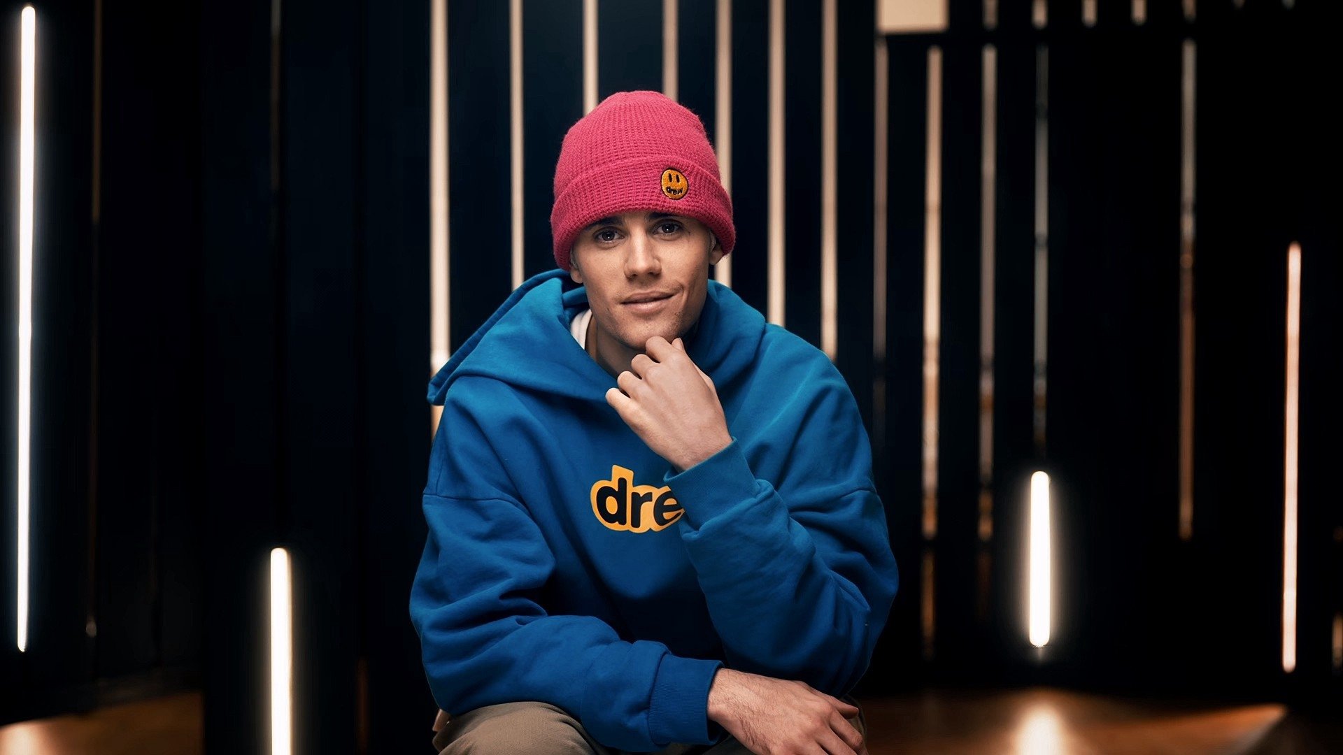 Justin Bieber: Seasons Background