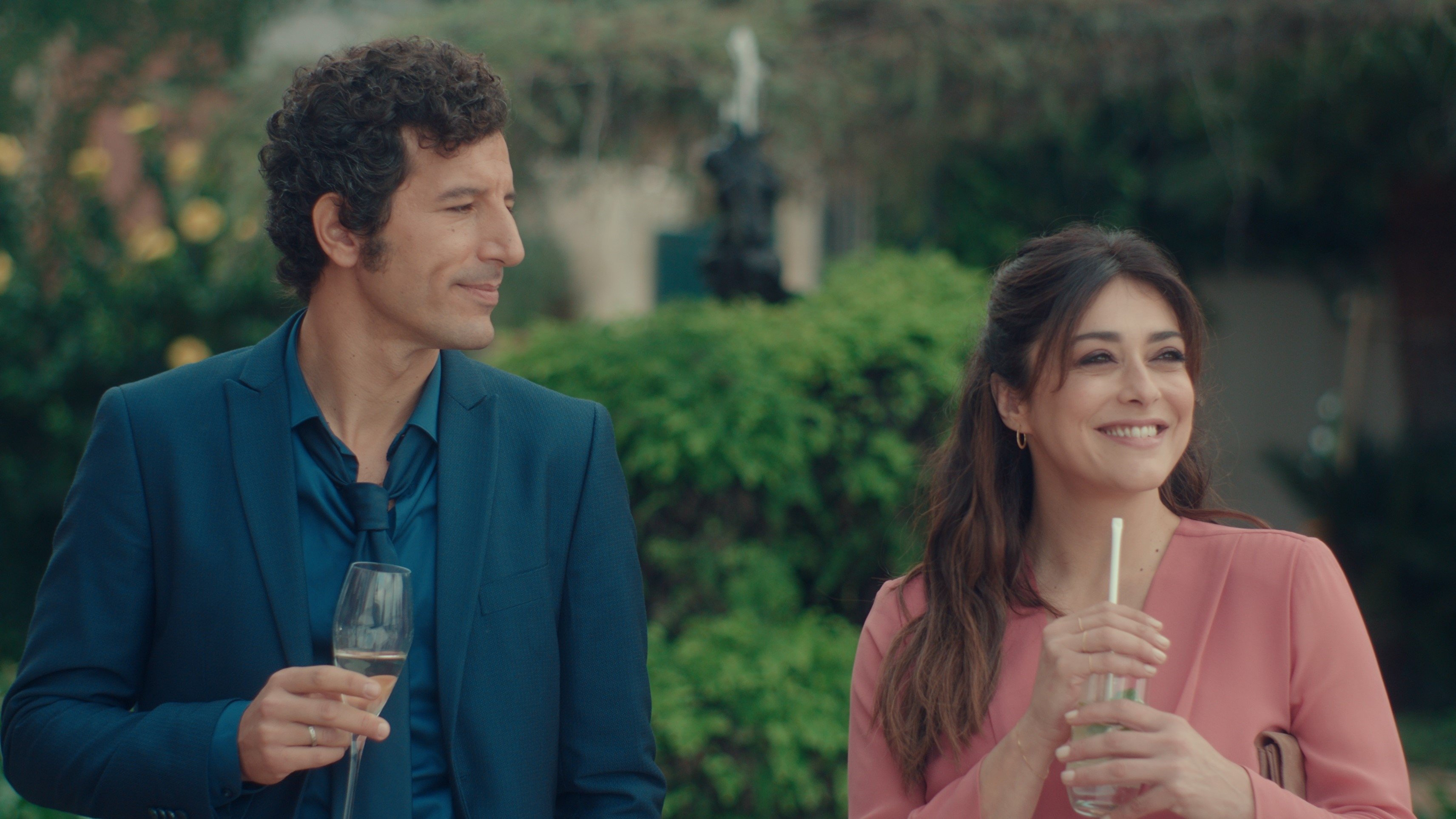 Conversazioni con altre donne Background