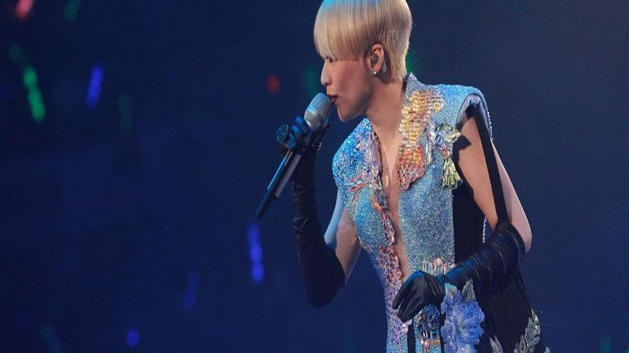 Back to Priscilla Live 2014 Background