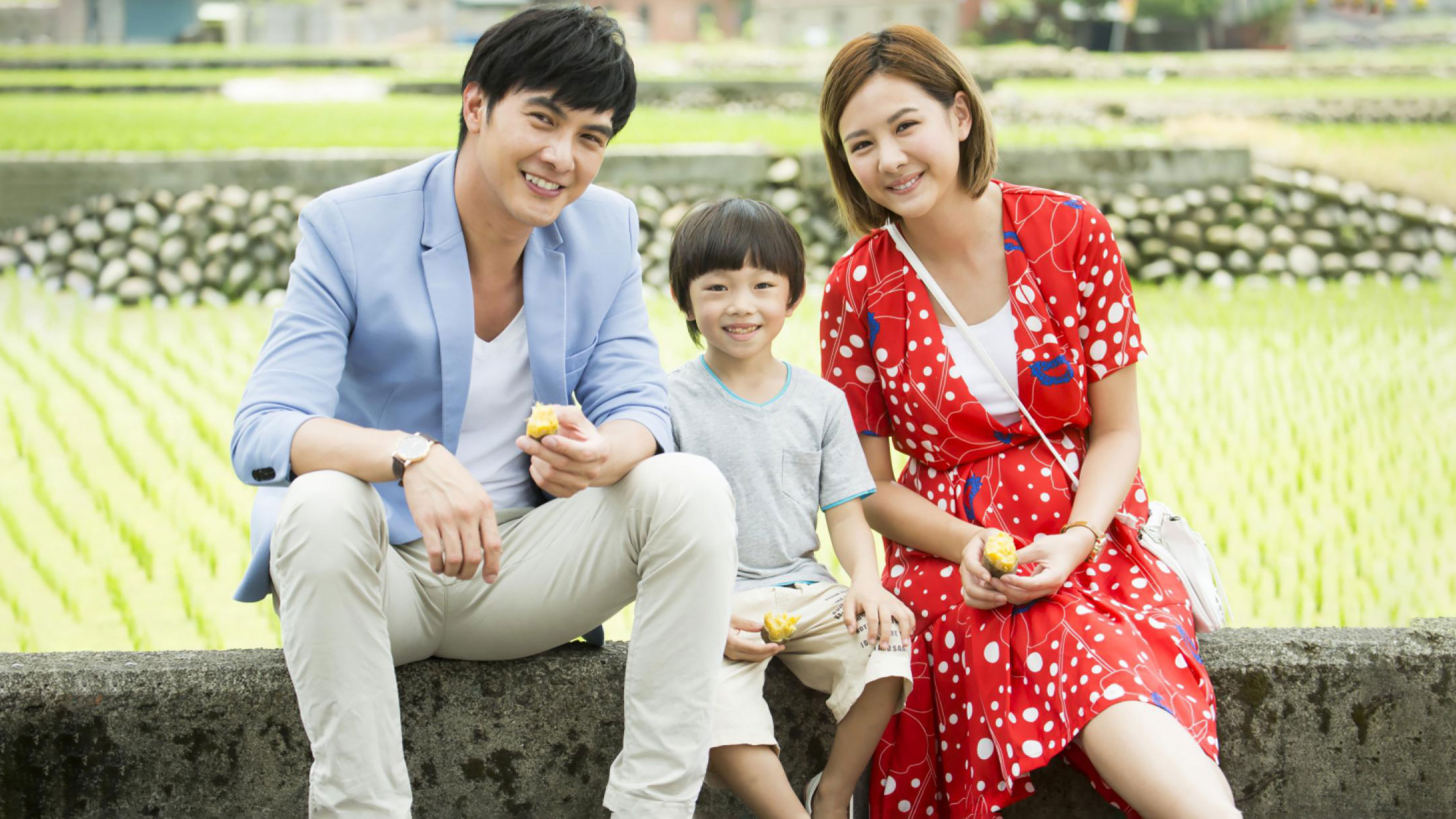 To the Dearest Intruder Background