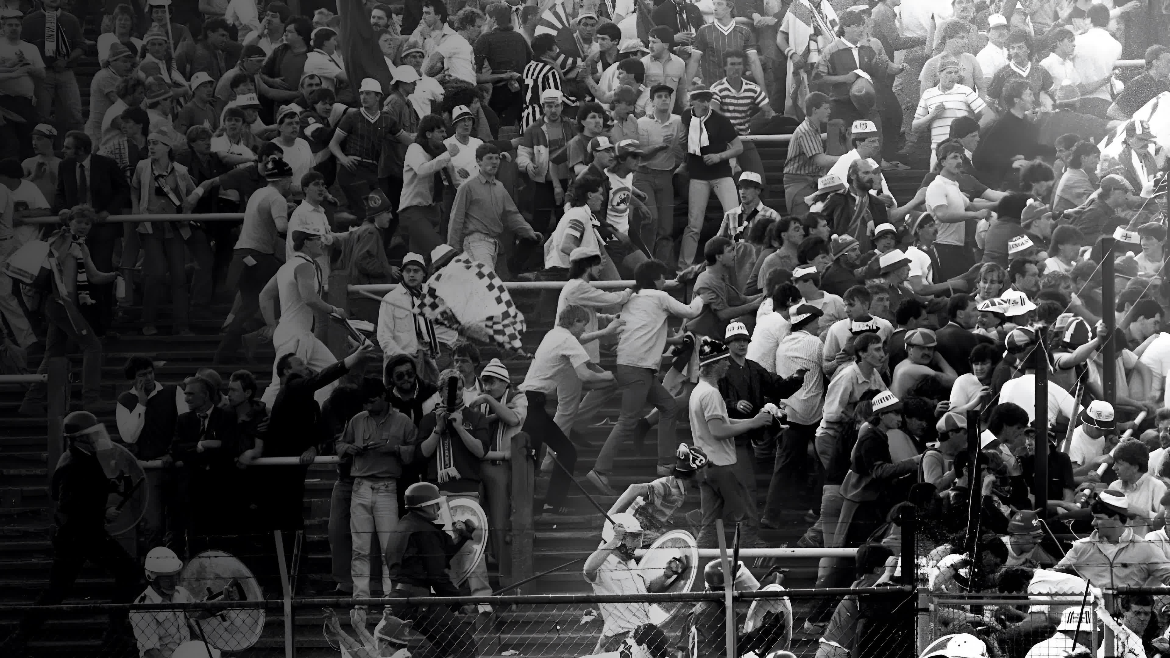 Heysel 1985 - Dans l'enfer de la foule Background