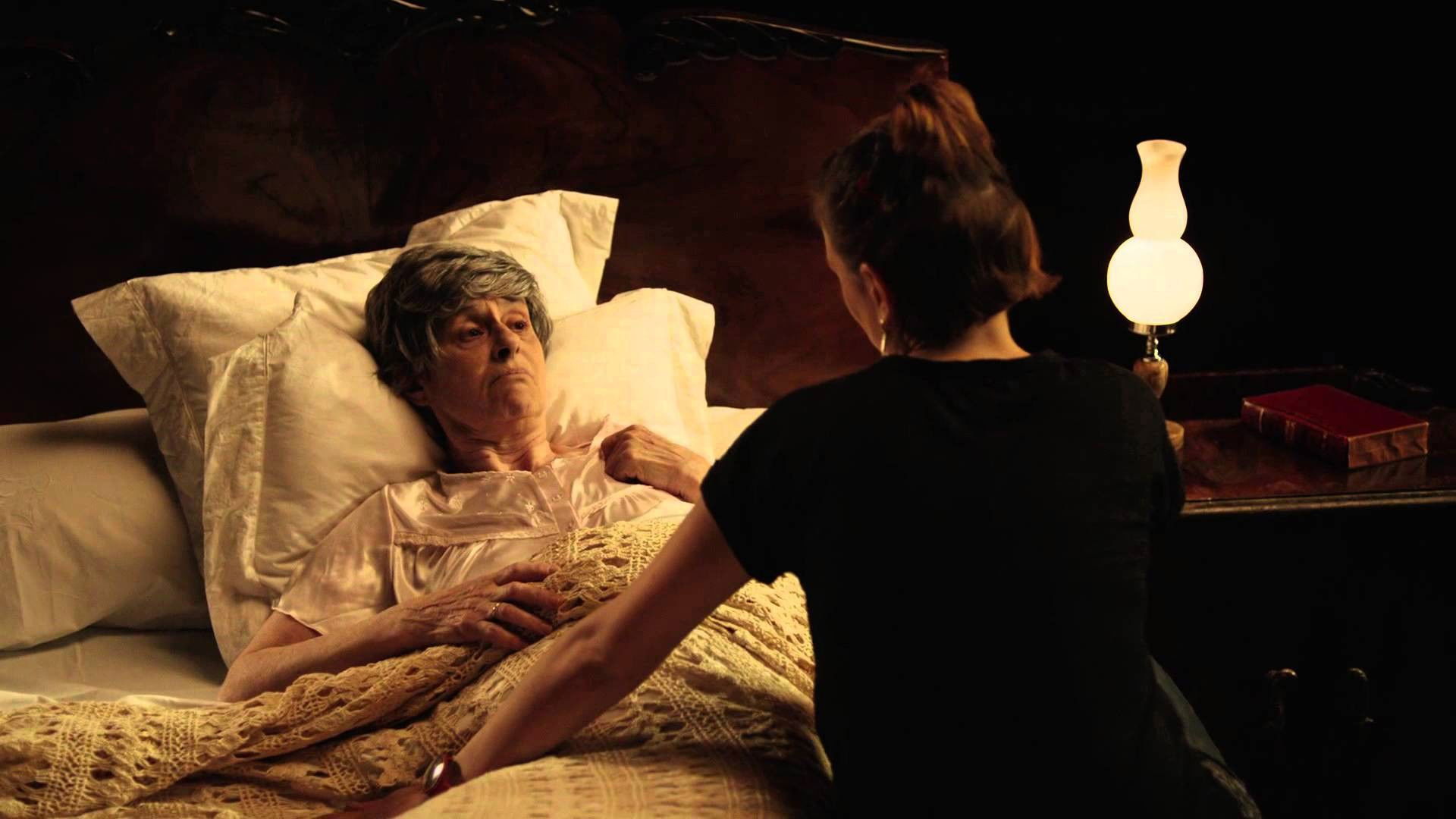 Los tontos y los estúpidos Background