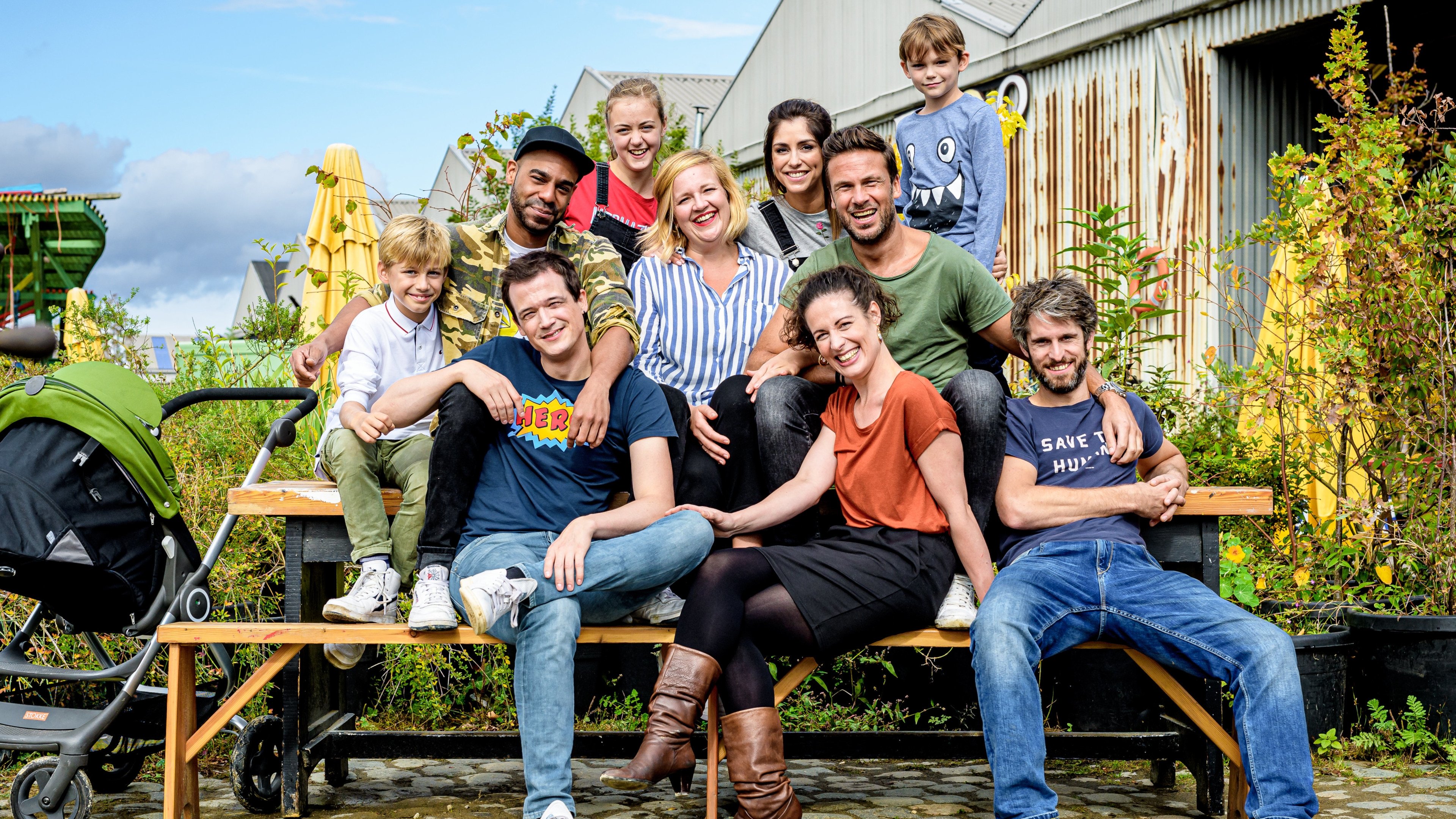 Dertigers Background