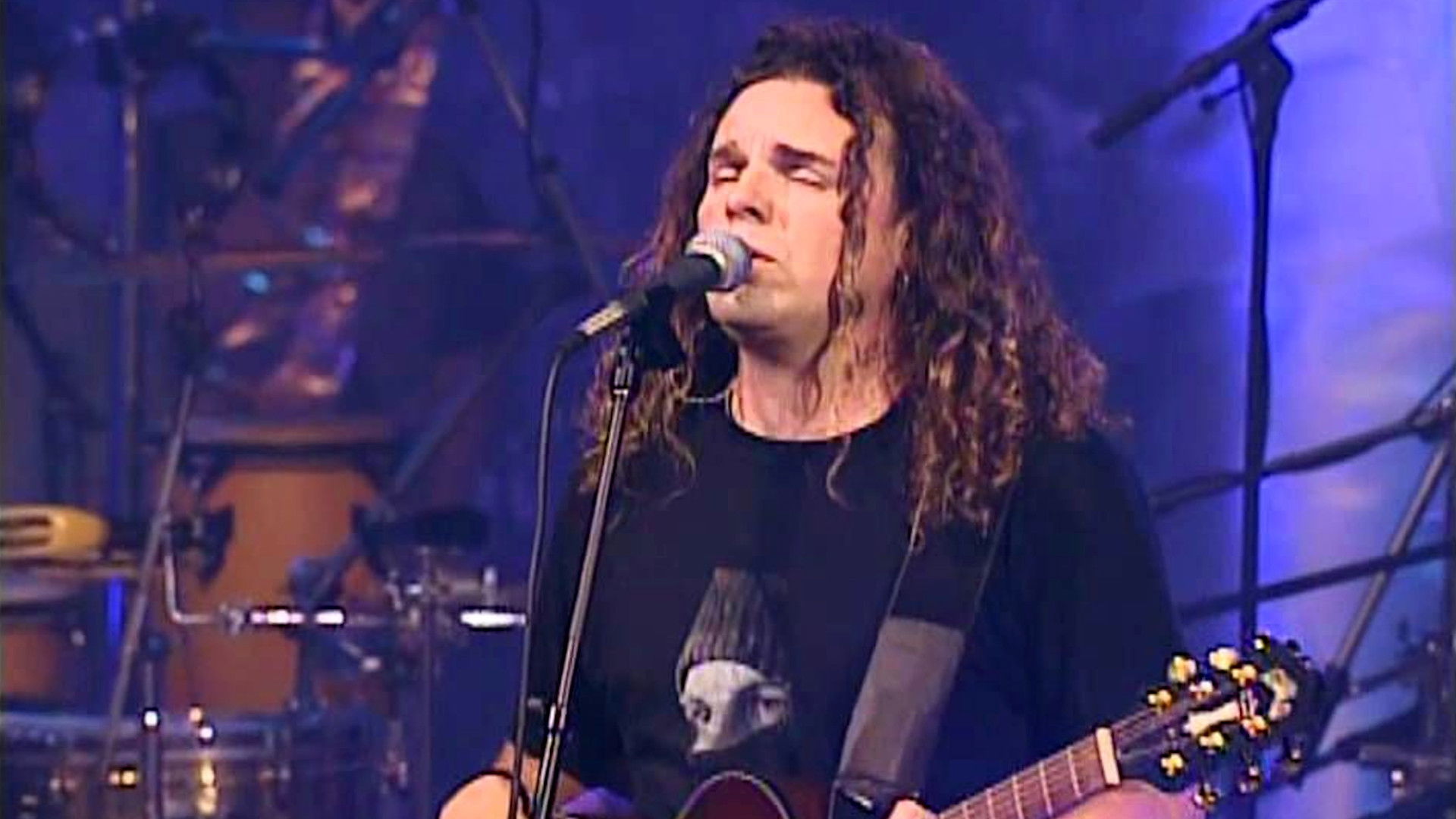 Maná: MTV Unplugged Background