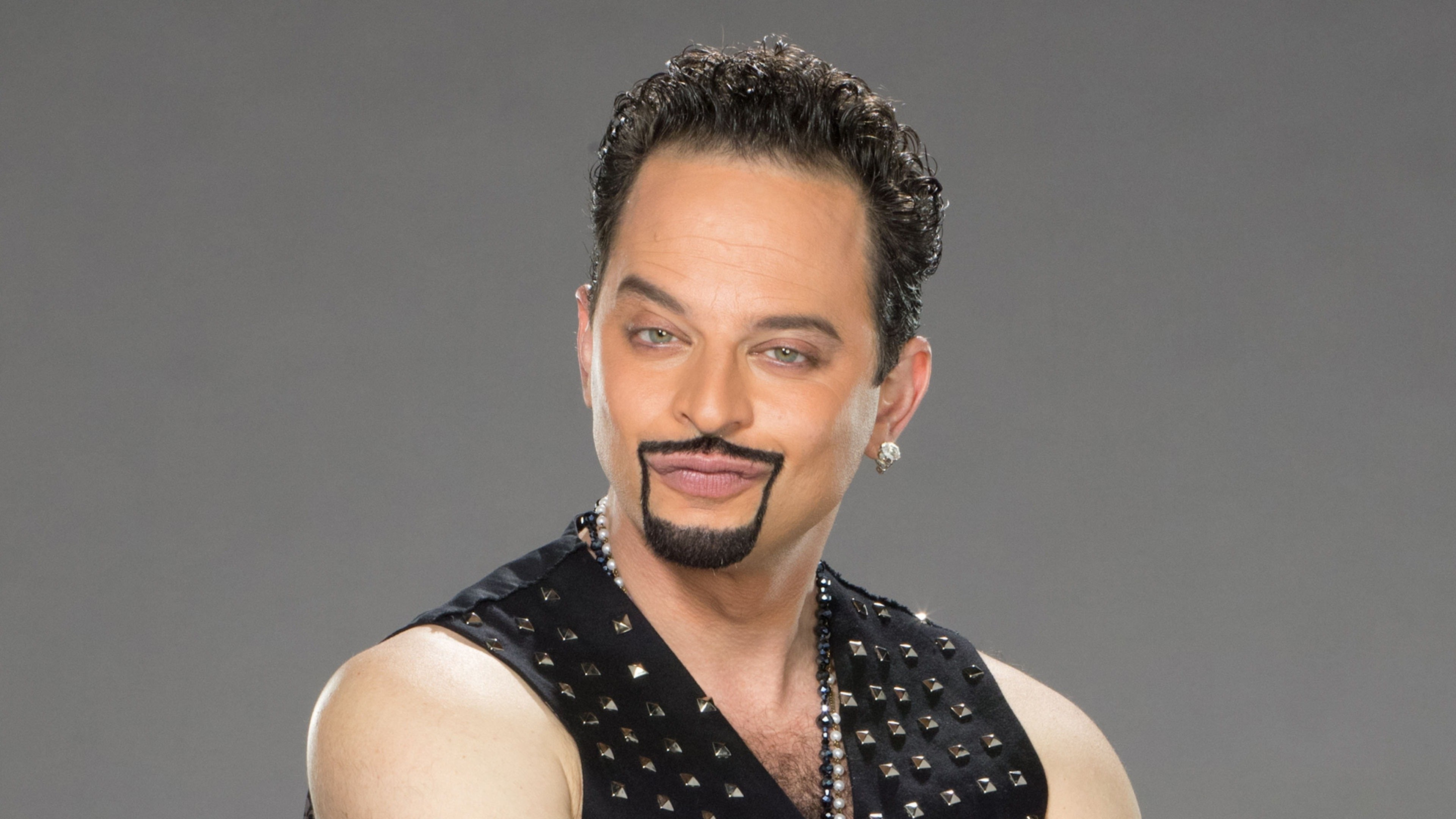 Kroll Show Background