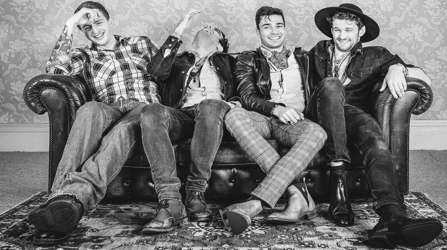 The Hangover Club - Ride Background