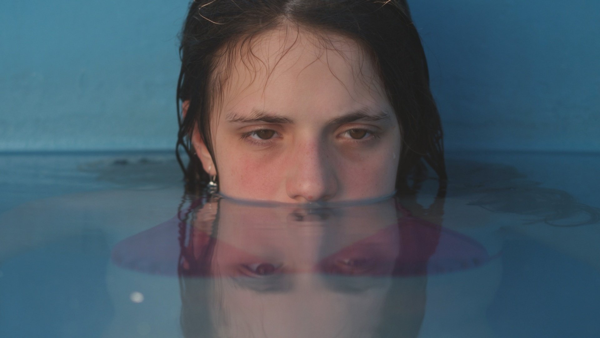 Tanta agua Background