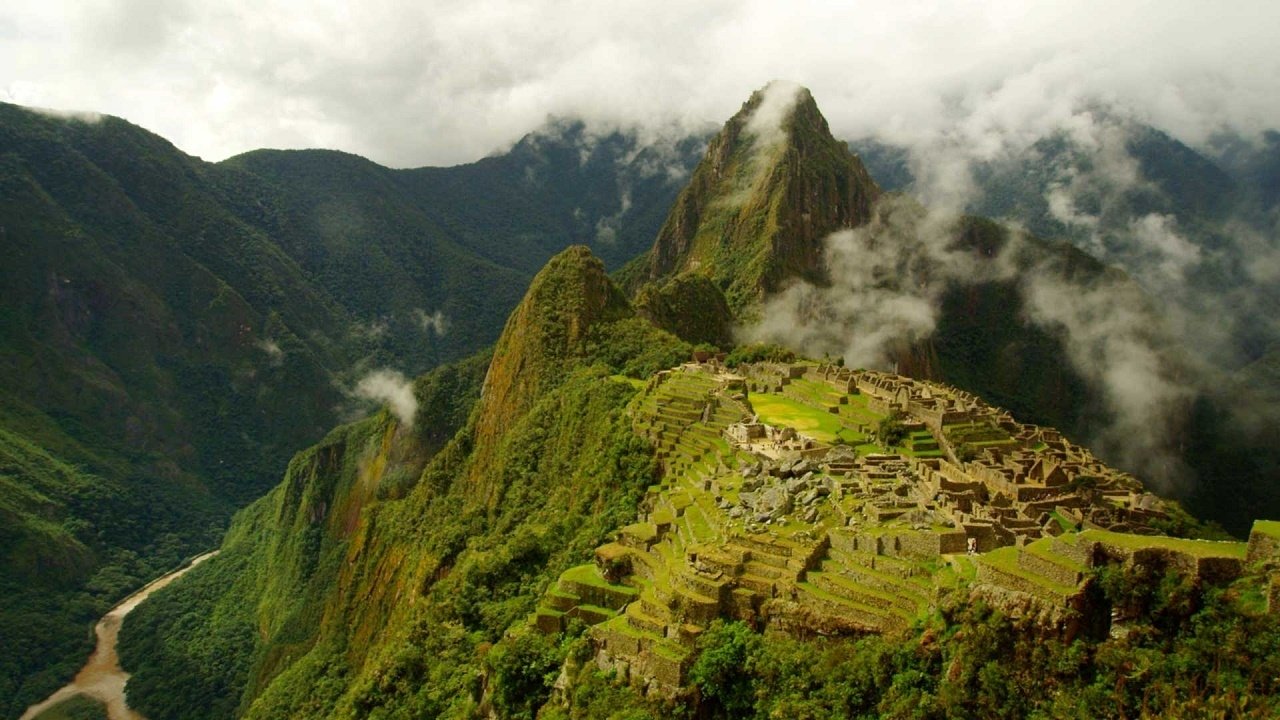 Planet 4K - Our Planet in Ultra HD Background