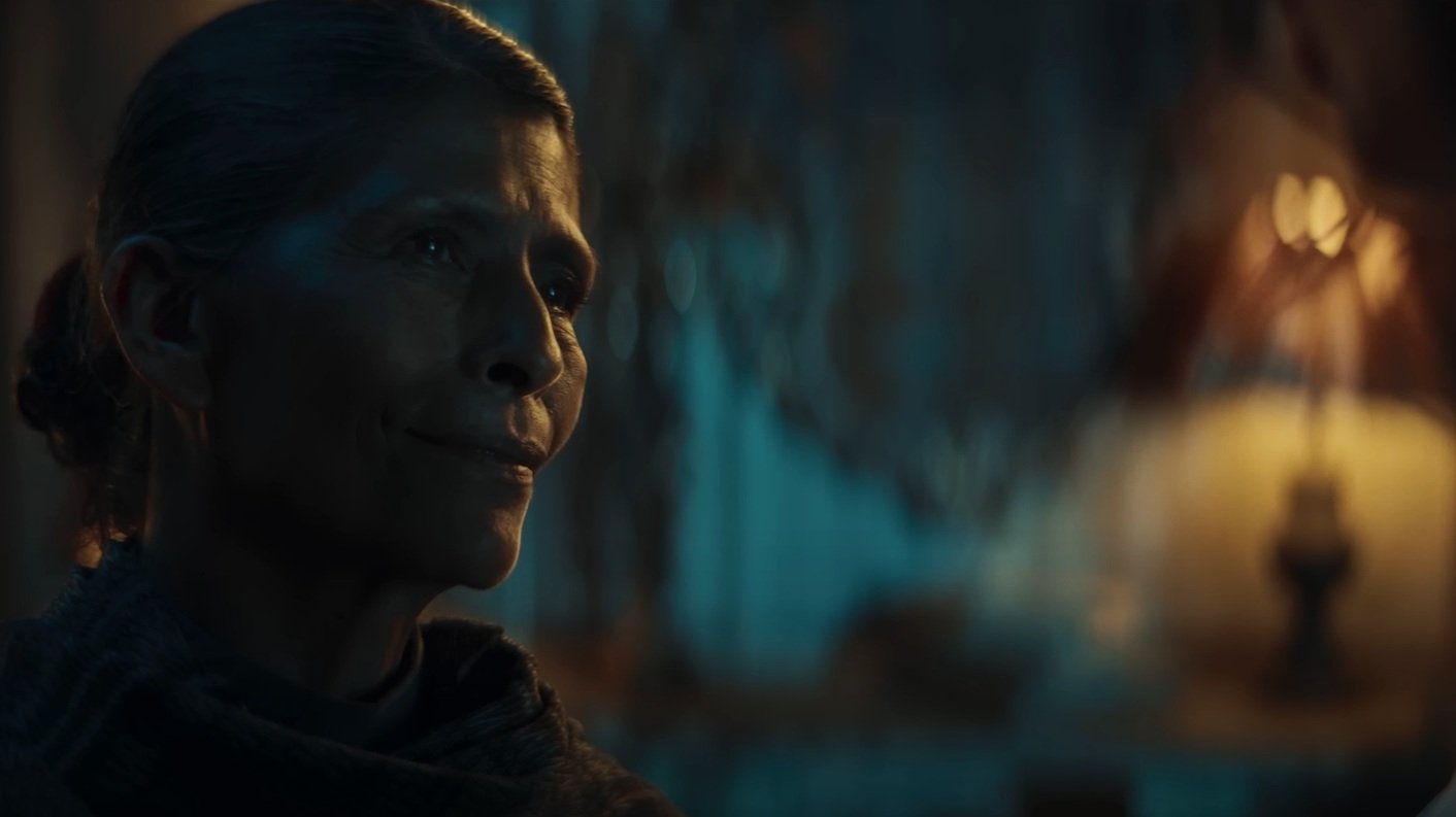 La piedra roja Background