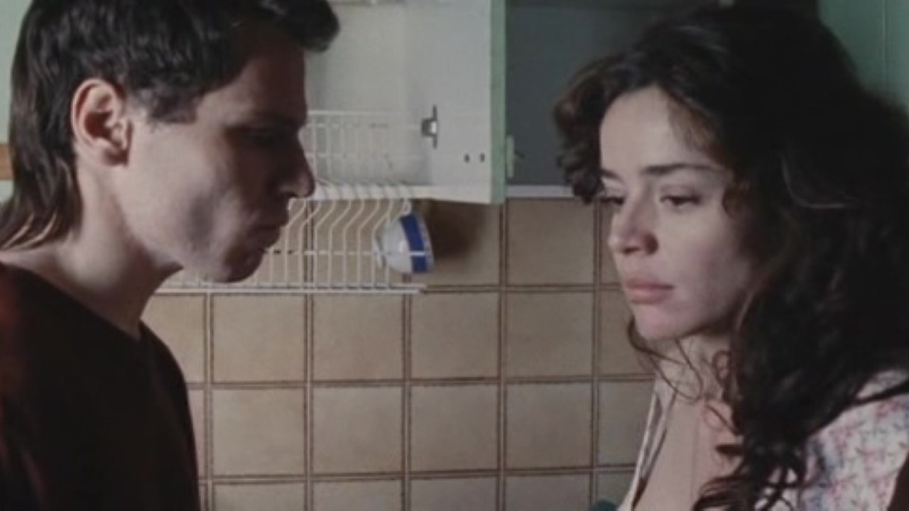 Tuya siempre Background