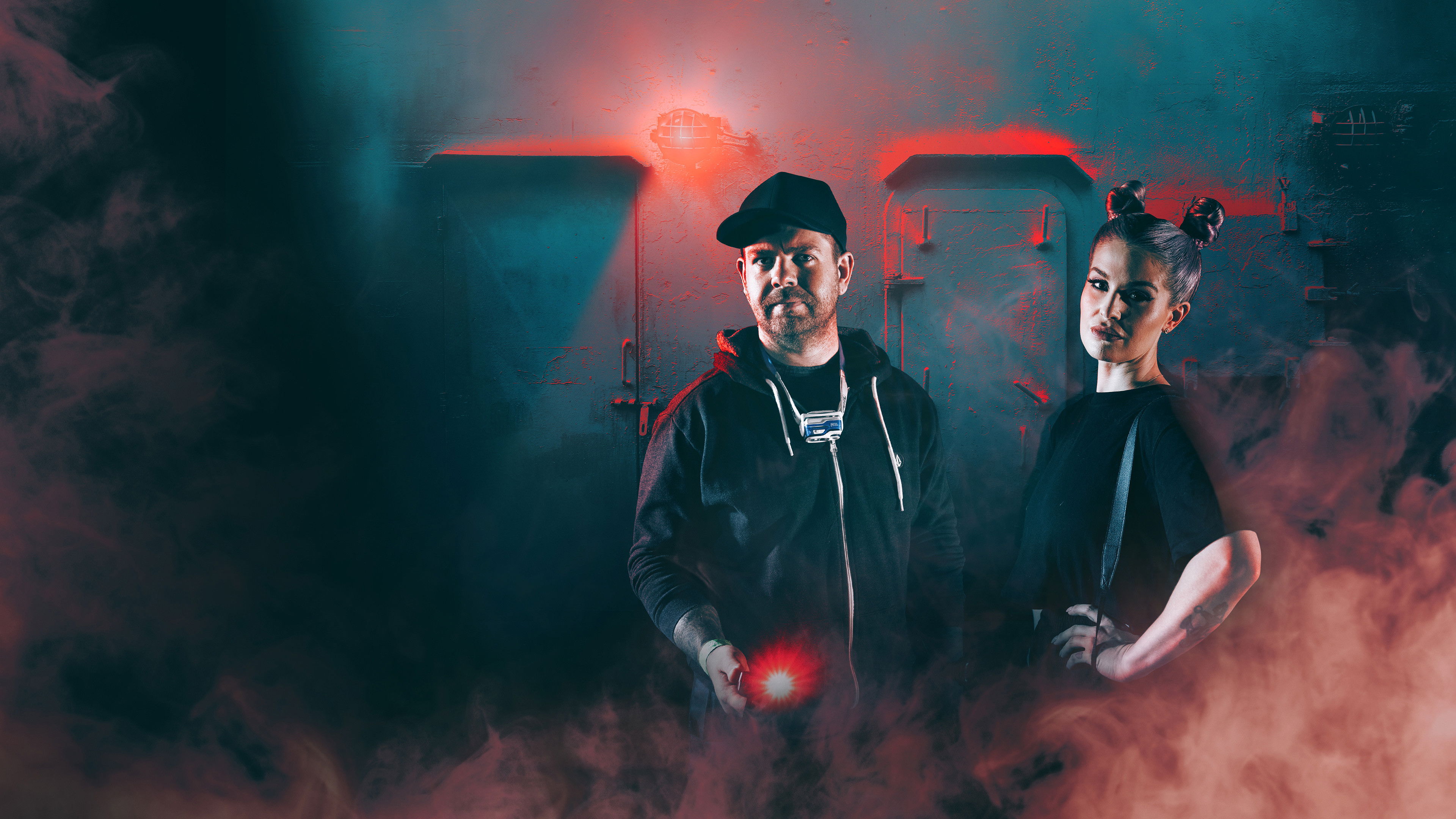 Jack and Kelly Osbourne: Night of Terror Background