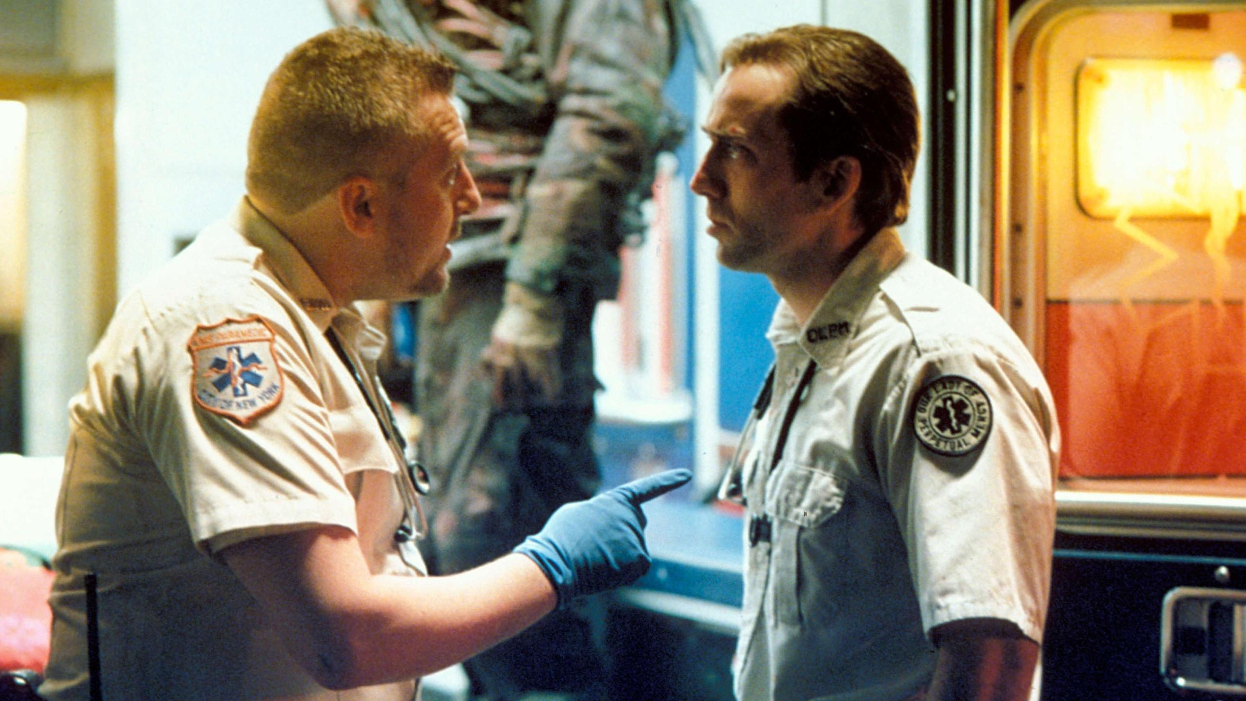 Bringing Out the Dead Background