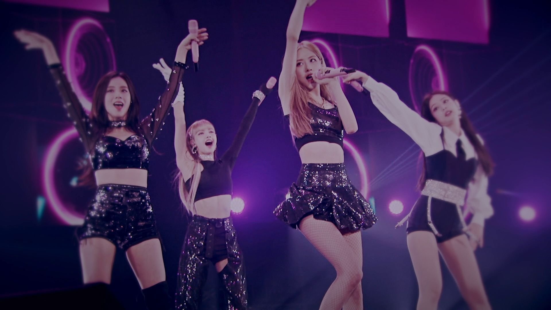 BLACKPINK: Arena Tour 2018 'Special Final in Kyocera Dome Osaka' Background