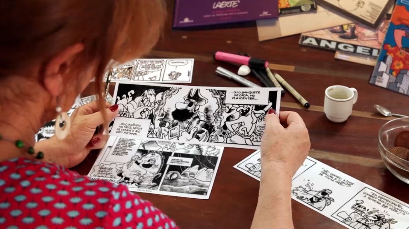 The City of Pirates Background