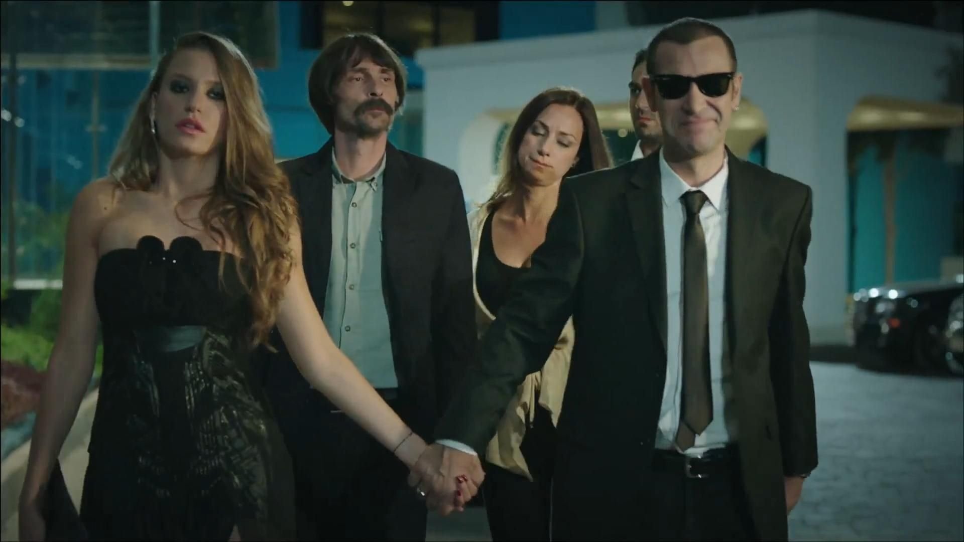 Behzat Ç.: Ankara Is on Fire Background