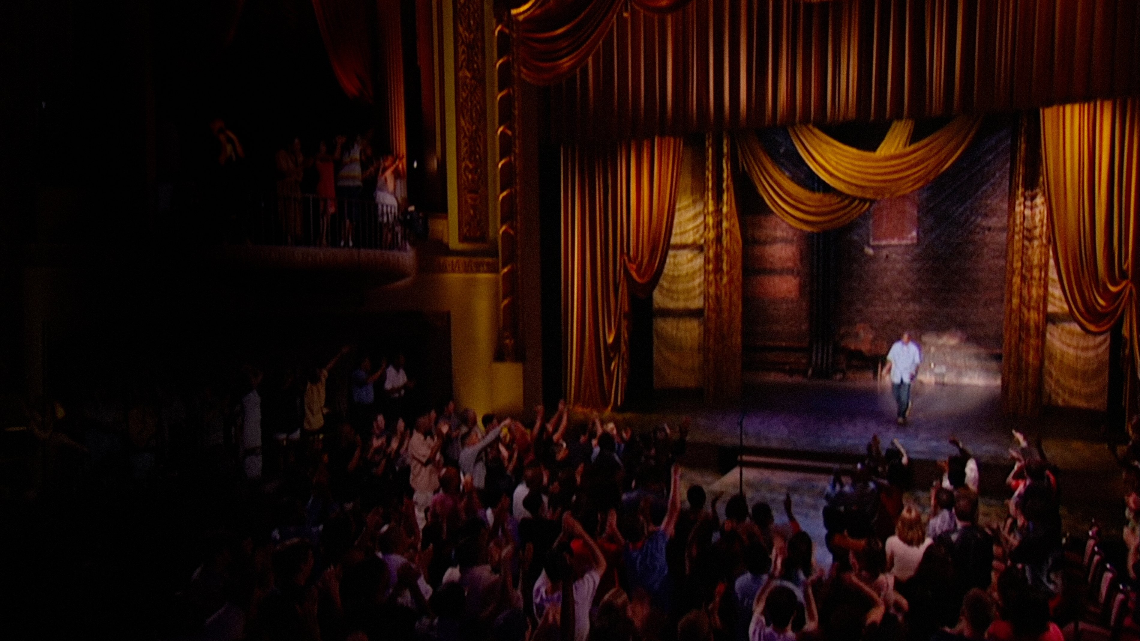 Dave Chappelle: Killin' Them Softly Background