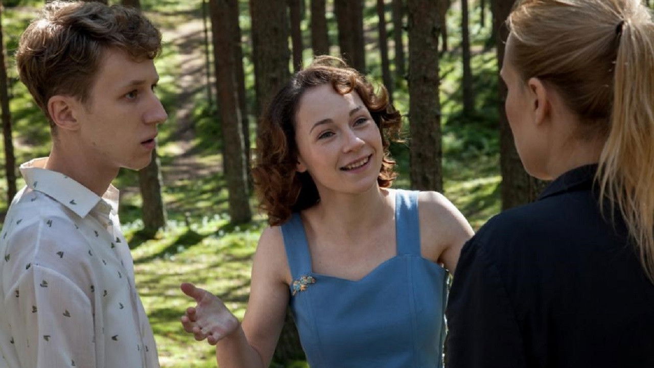 Ailing Angel Background