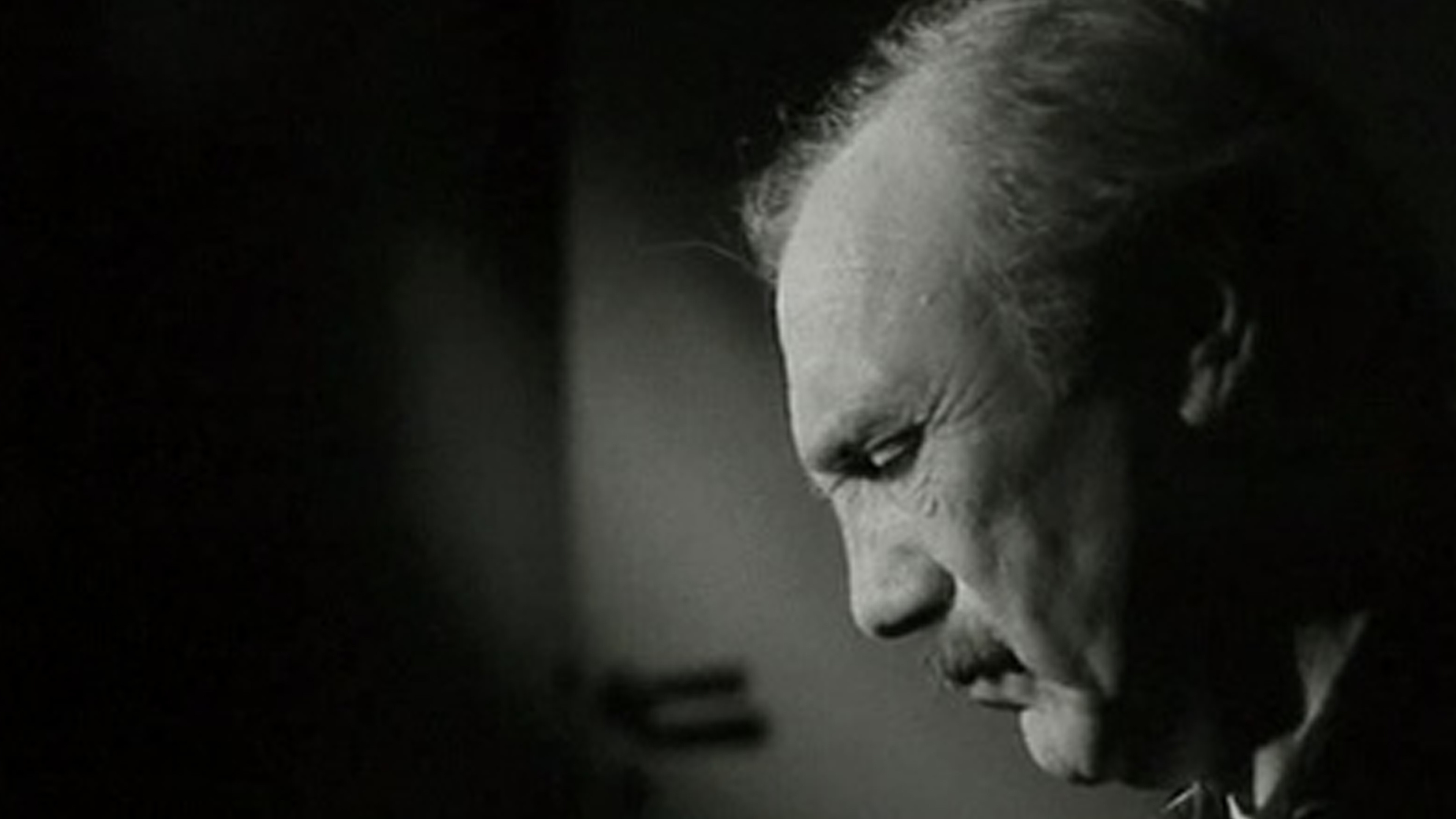 Historias Breves II: Pavana para un hombre descalzo Background