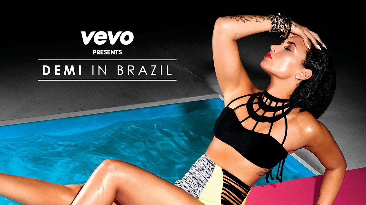 Demi Lovato Live in Brazil Background