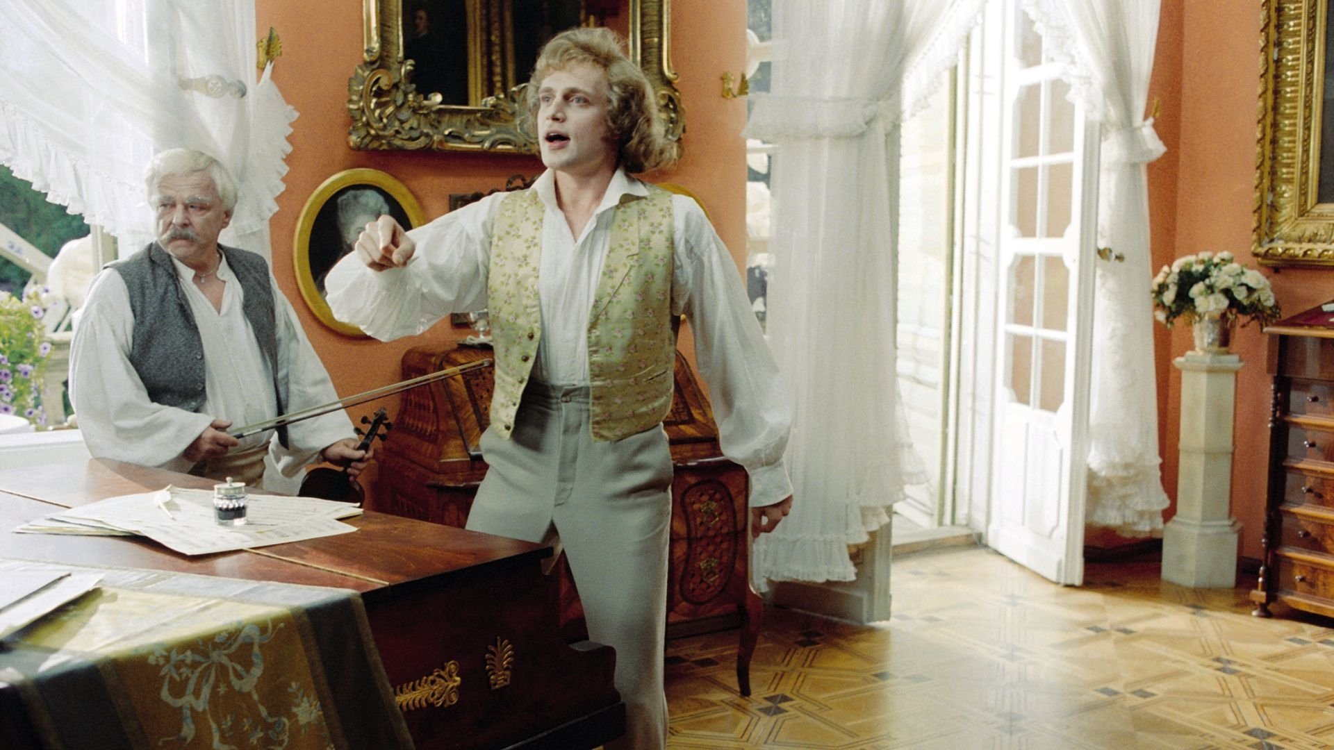 Chopin: Desire for Love Background