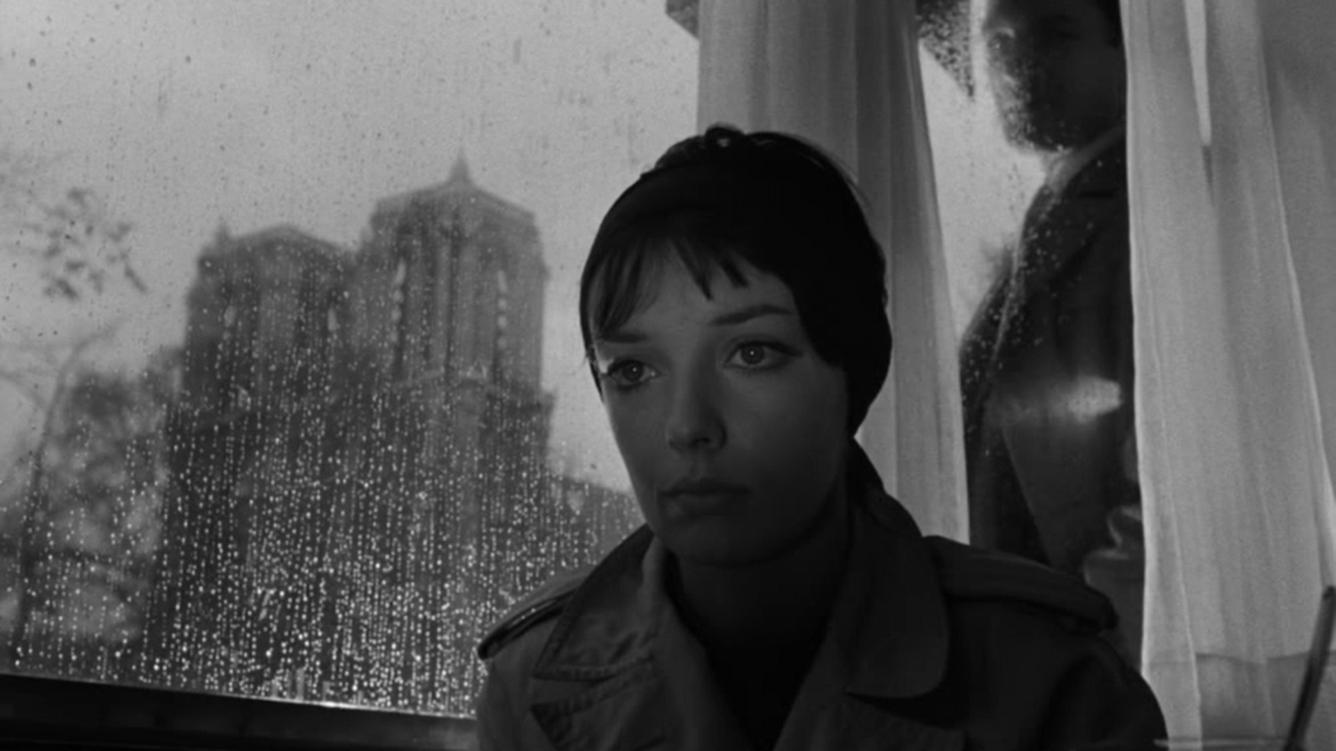 The Girl with the Golden Eyes Background