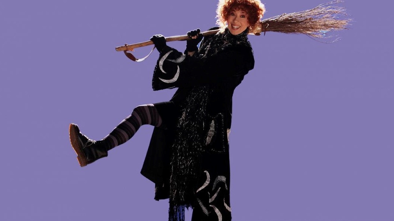 S.O.S. Befana Background