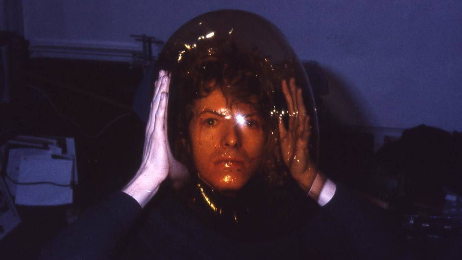 David Bowie: Finding Fame Background