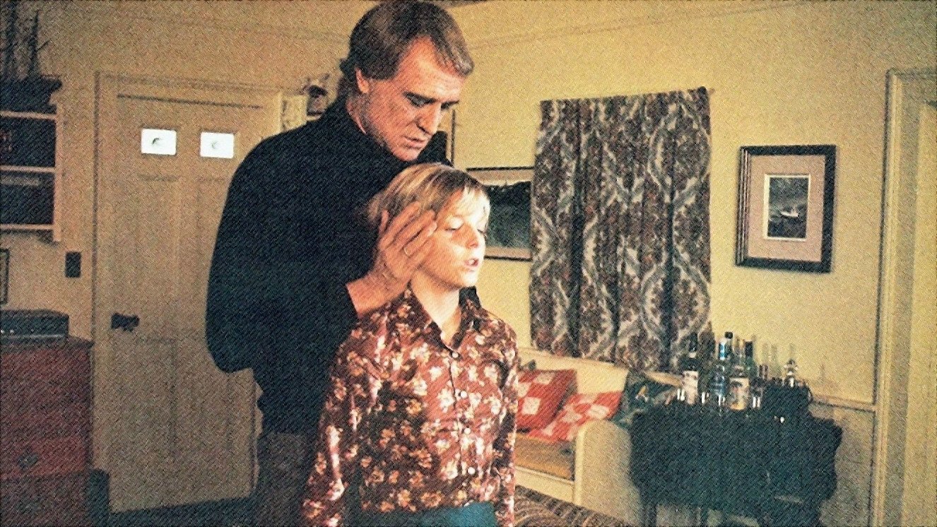 Echoes of a Summer Background