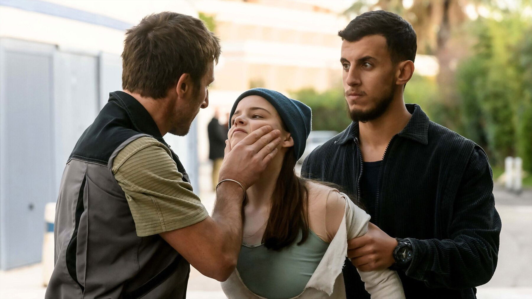 Charlotte Link - The Decision Background