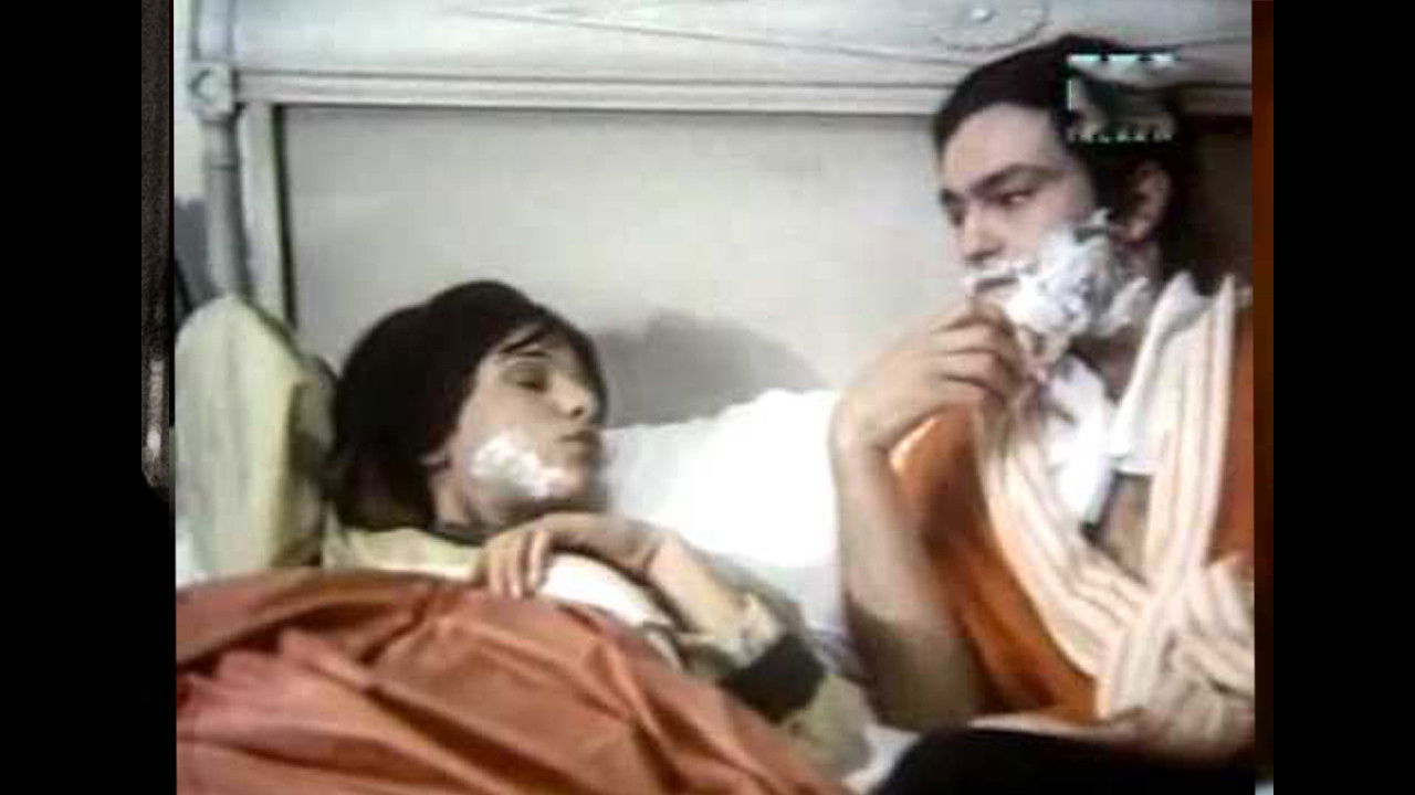 Fuiste mía un verano Background