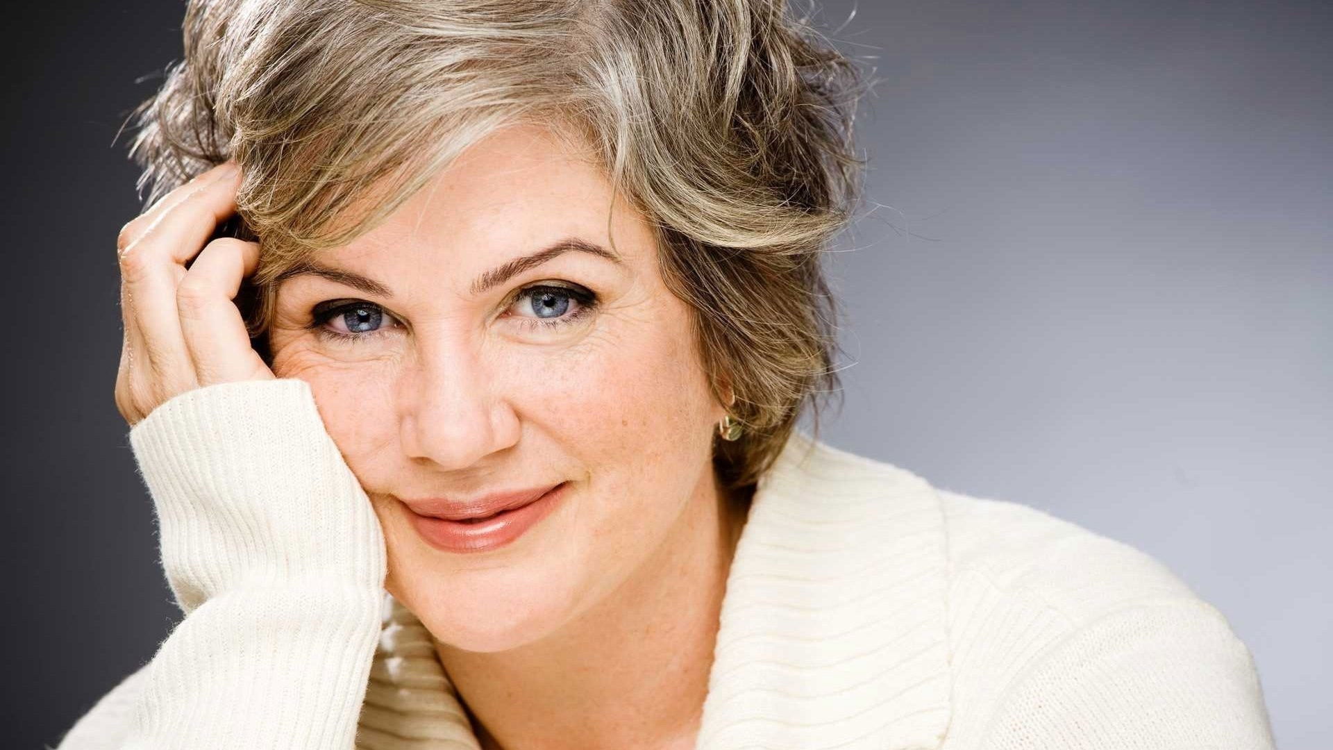 Julia Sweeney - Letting Go of God Background