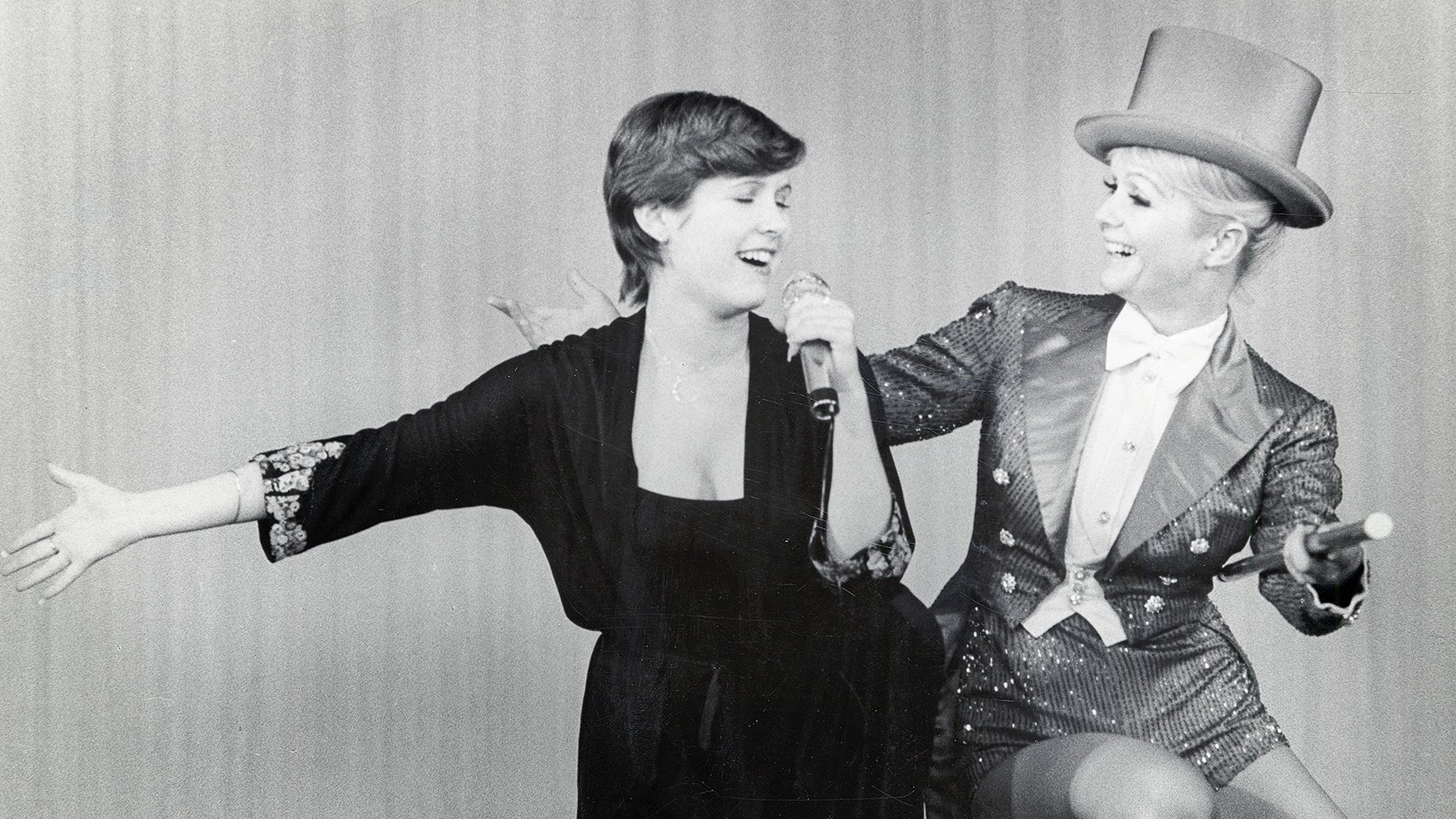 Bright Lights: Starring Carrie Fisher and Debbie Reynolds Background