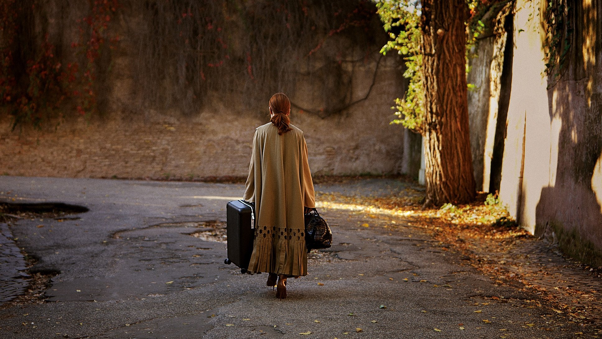 The Staggering Girl Background