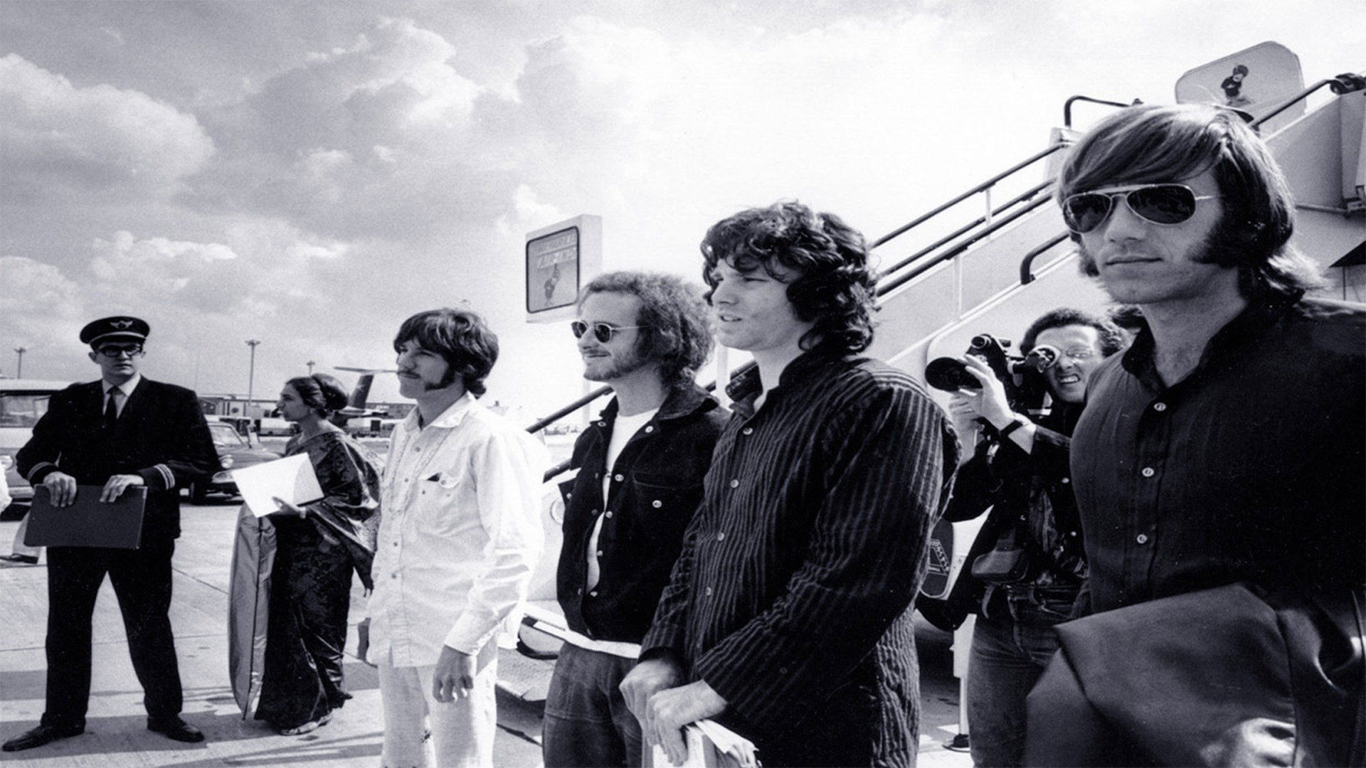 Classic Albums: The Doors Background