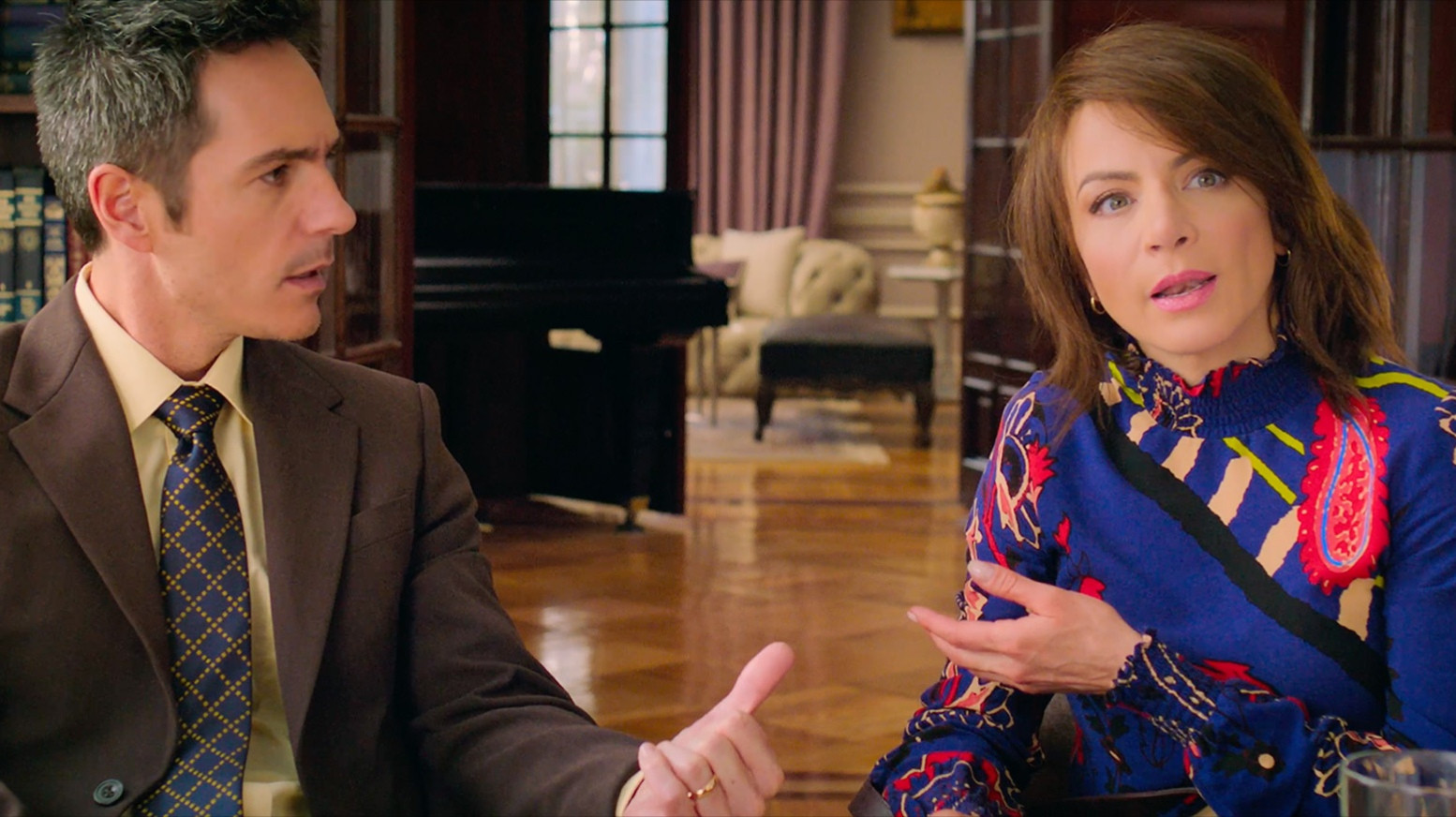 Papá o Mamá Background