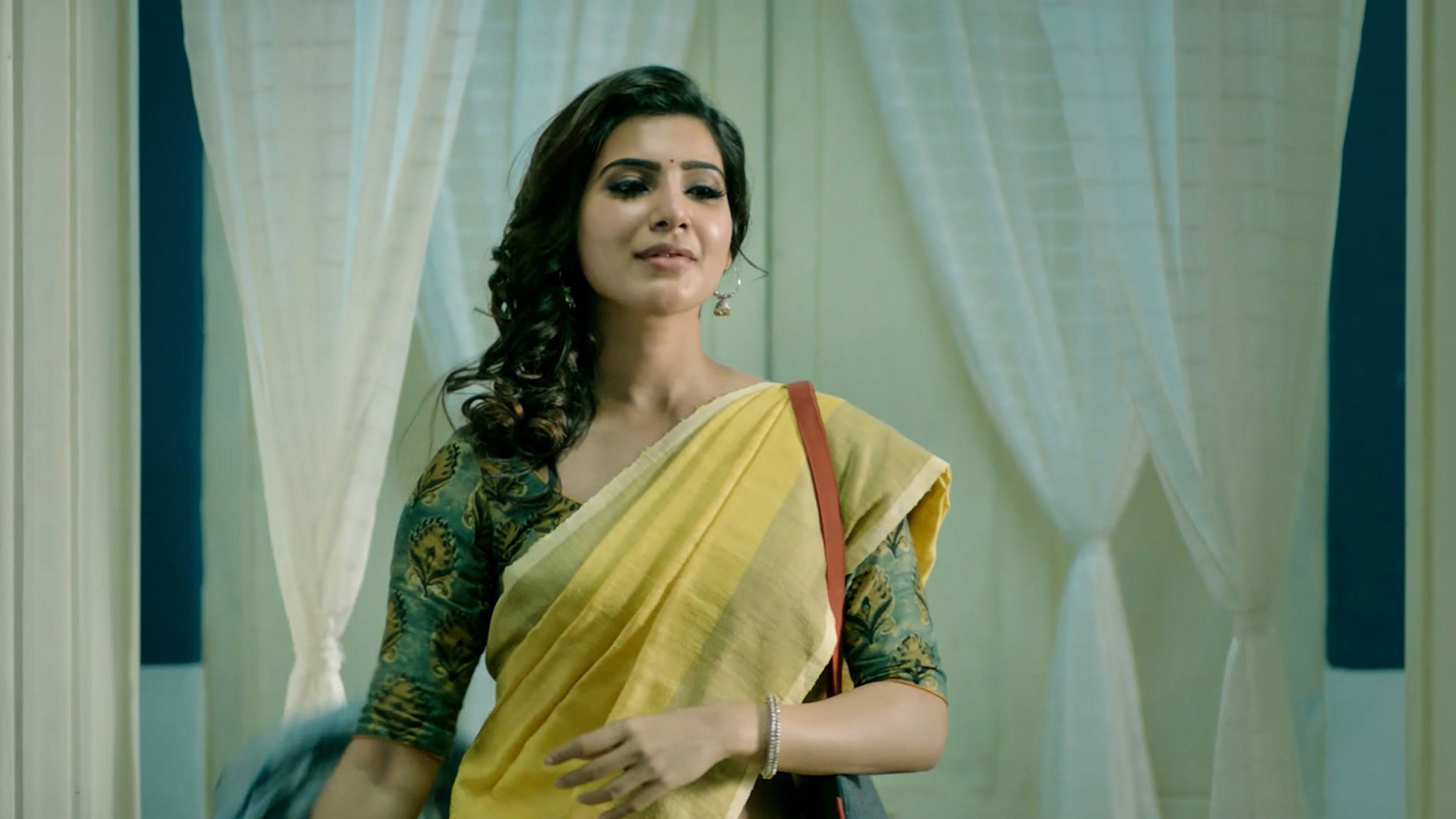 Irumbu Thirai Background