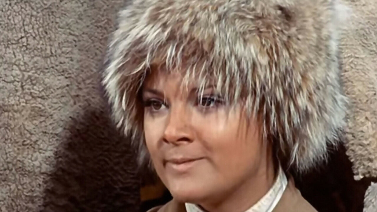 The Kashmiri Run Background