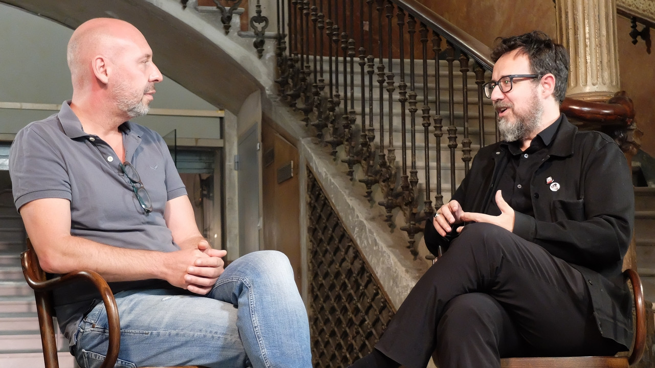 [REC]: terror sin pausa Background