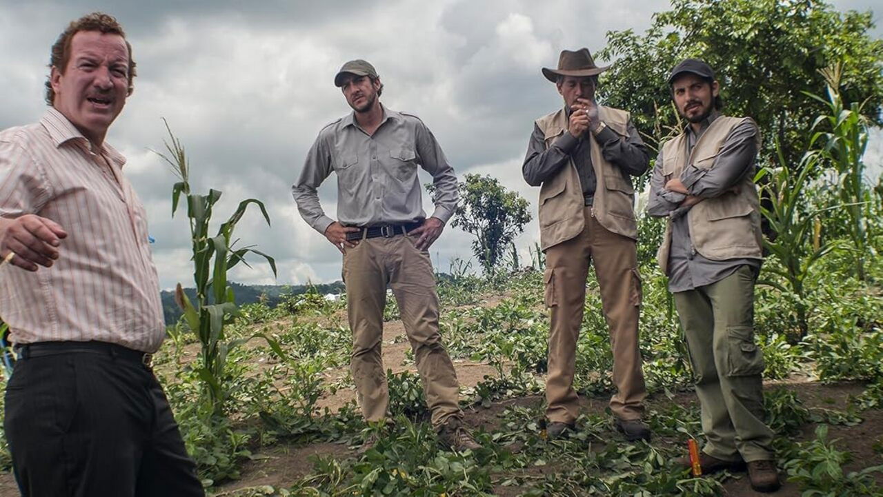 Sin muertos no hay carnaval Background